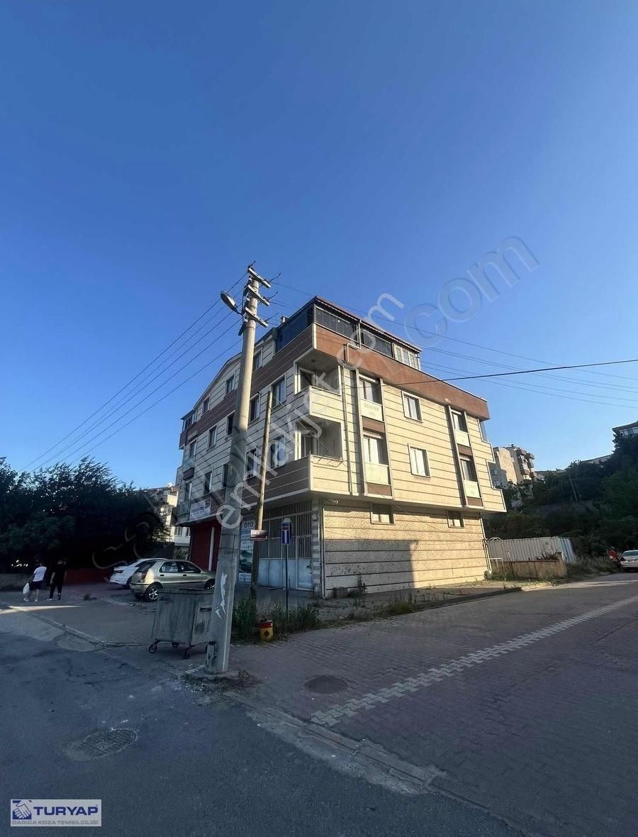 Turyap Koza'dan Emekte 4+1 Dubleks Geniş Daire Balkon + Teras