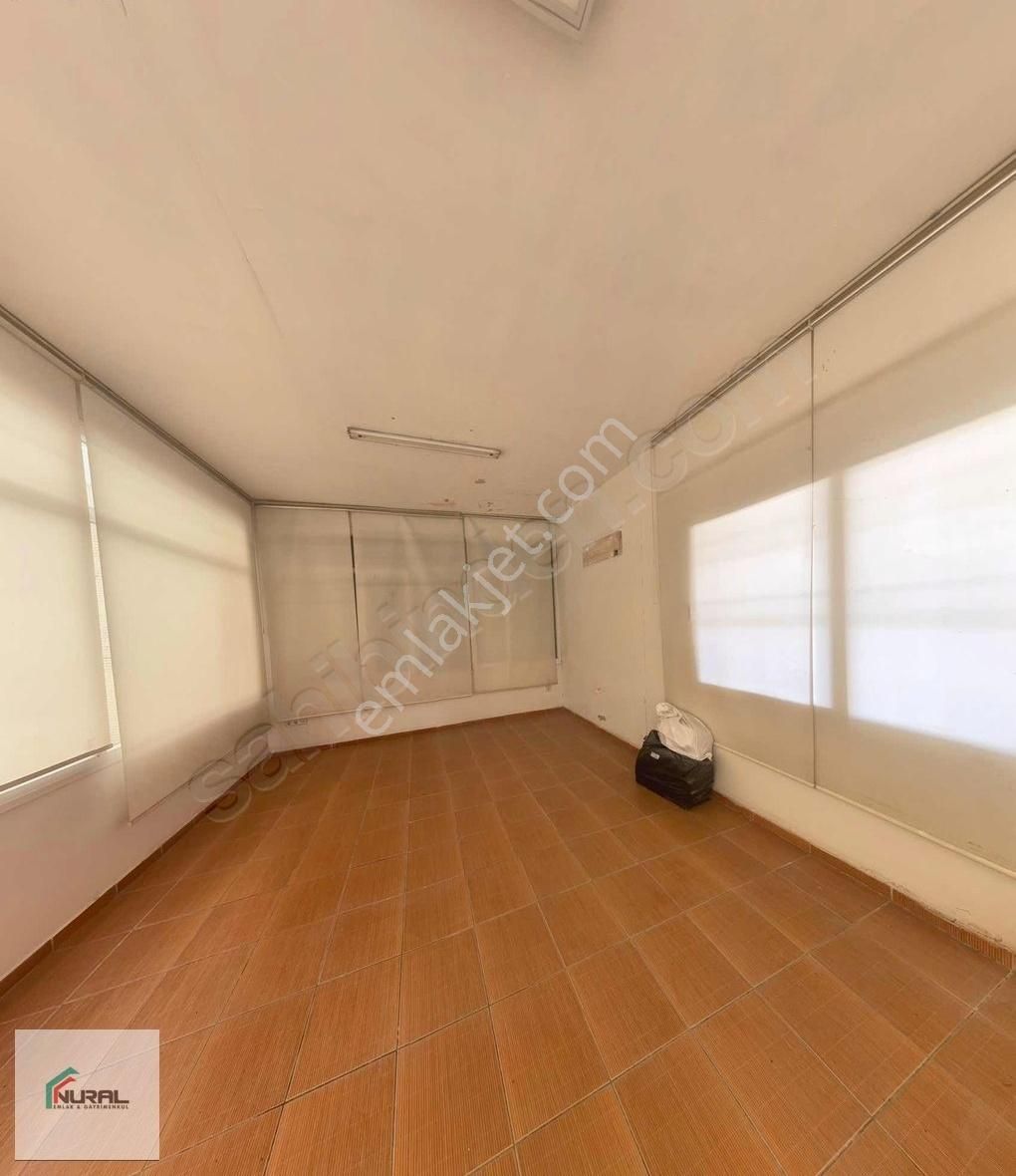 Sanayi Sitesinde Mobilyacılar Bölümünde İki Katlı Satılık İşyeri - Görsel 7