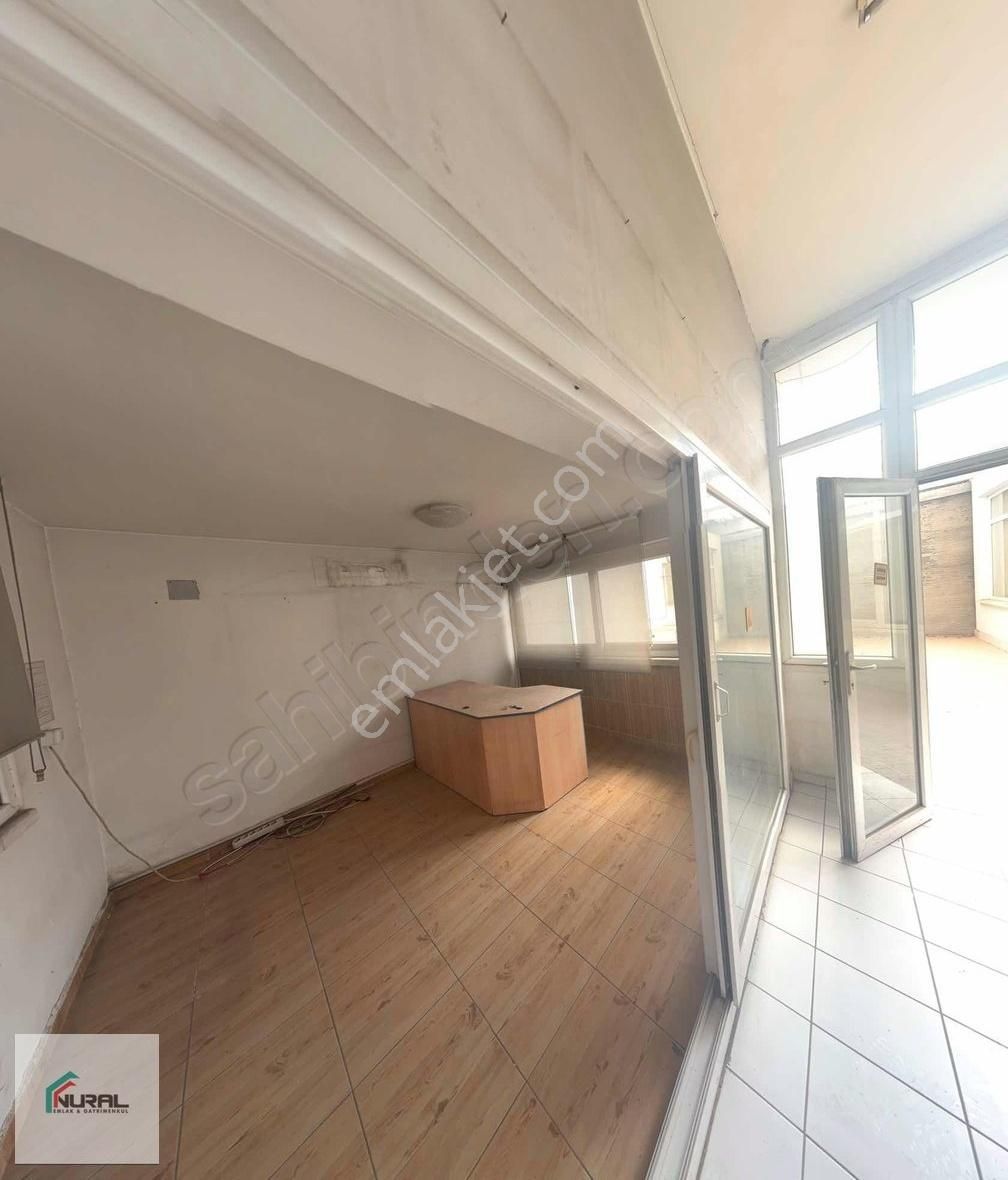 Sanayi Sitesinde Mobilyacılar Bölümünde İki Katlı Satılık İşyeri - Görsel 10