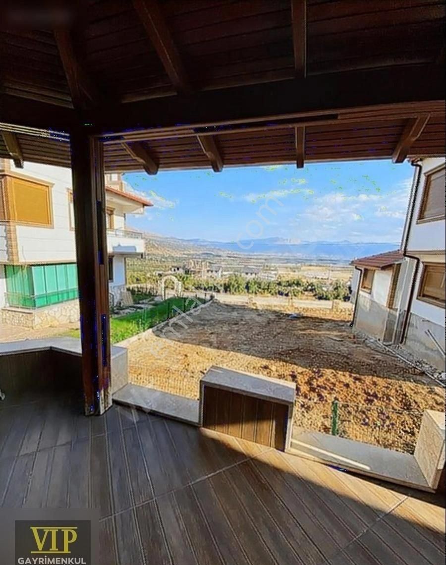 Vip Gayrimenkul'den Villalar Bölgesinde 7+2 Ultra Lüx Villa - Görsel 6