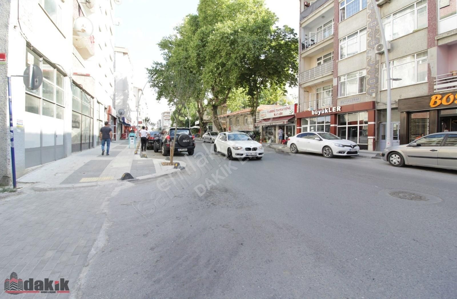 Dakik Emlaktan 90m² 2+1 Giriş Kat Balkonlu Satılık Daire...