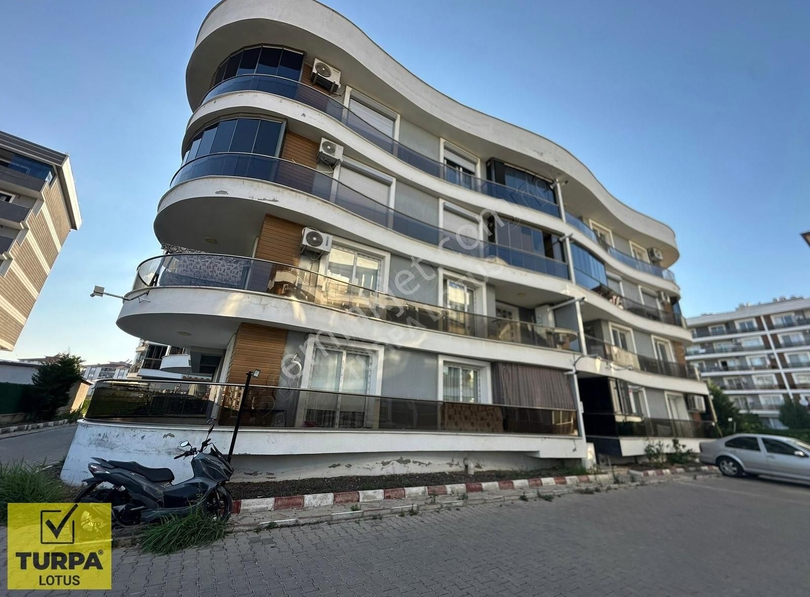 Turpa Lotus'tan Mavişehir Sitesinde Kiralık 2+1 Daire