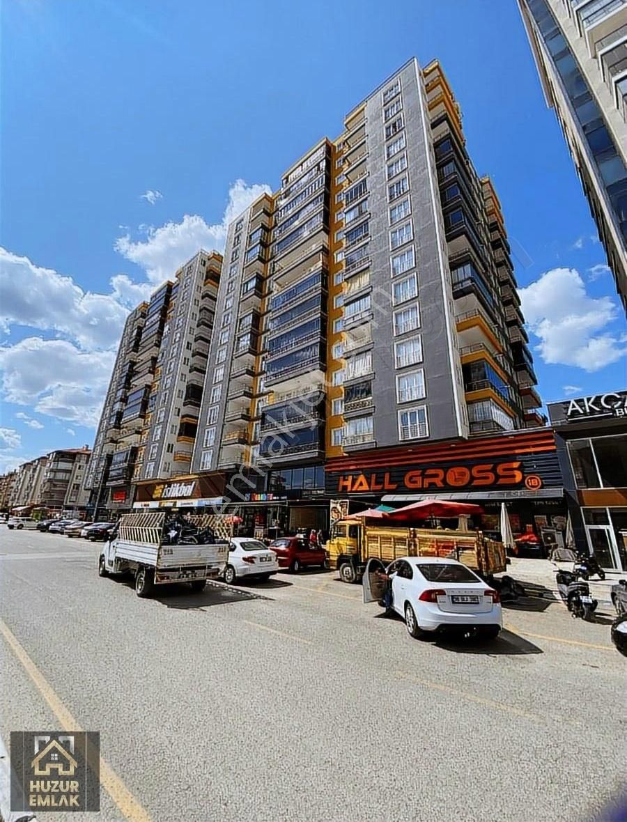 Huzur Emlak`tan Gloria Rezidans Da Satılık 3+1 Lüks Daire