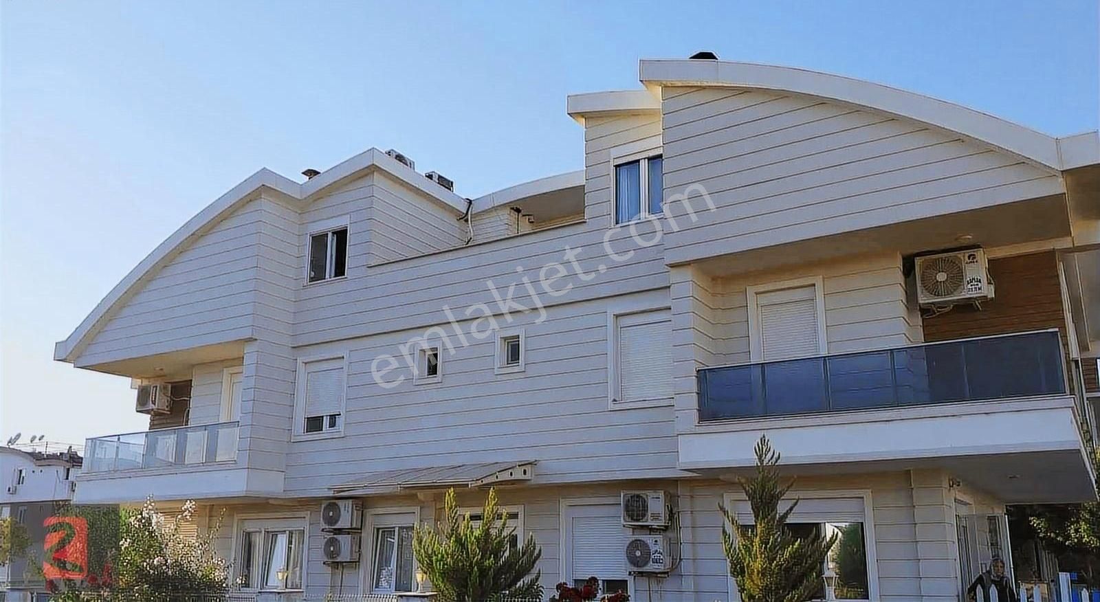 Hatice Enhoş'tan Kundu'da Eşyalı 1+1 Kiralık Daire