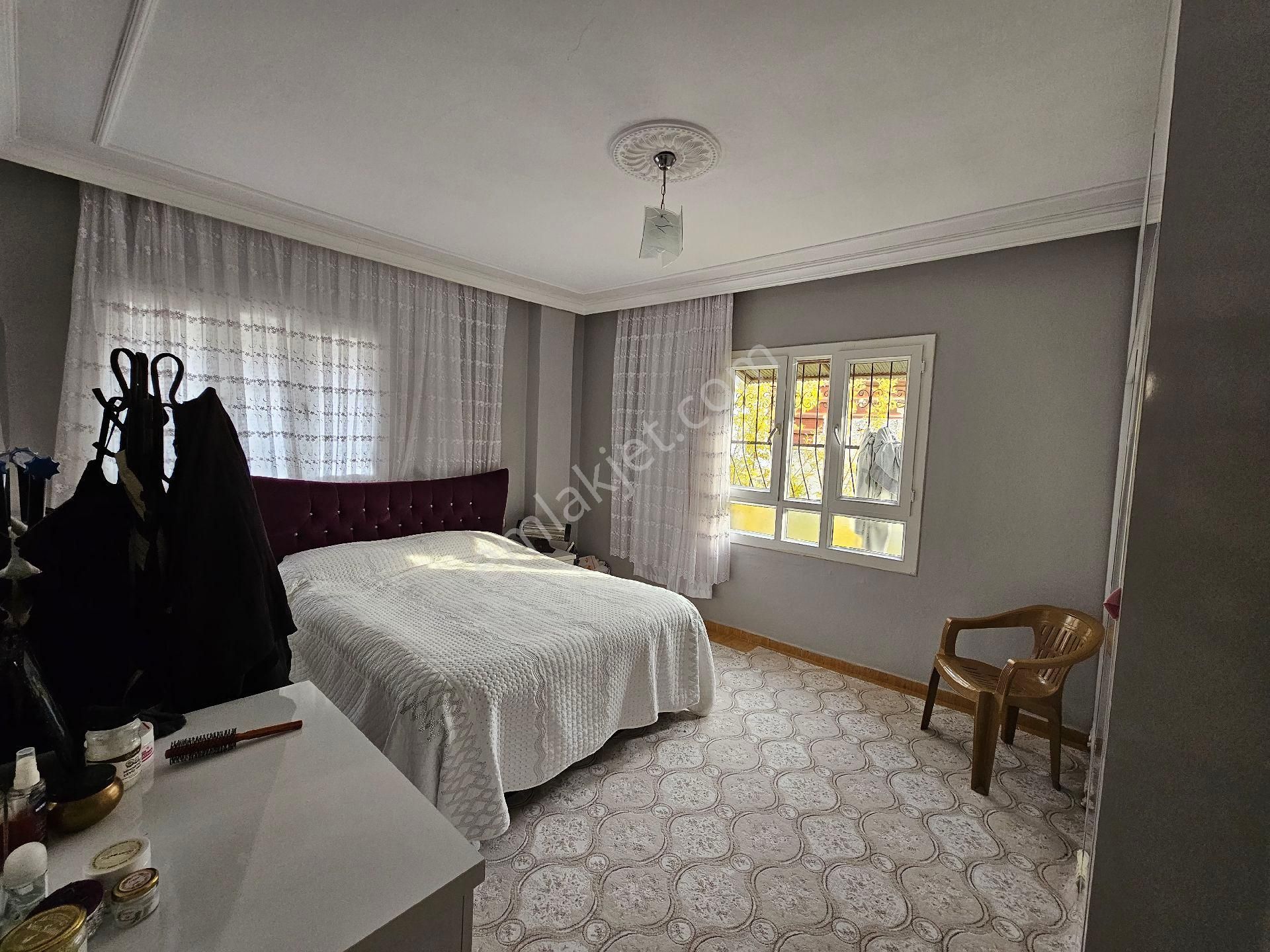 Seyhan Da Gülbahçesi Mh Kanala Varmadan168 Mt 2 Katlı Müstakil Evana Yola Yakın - Görsel 8