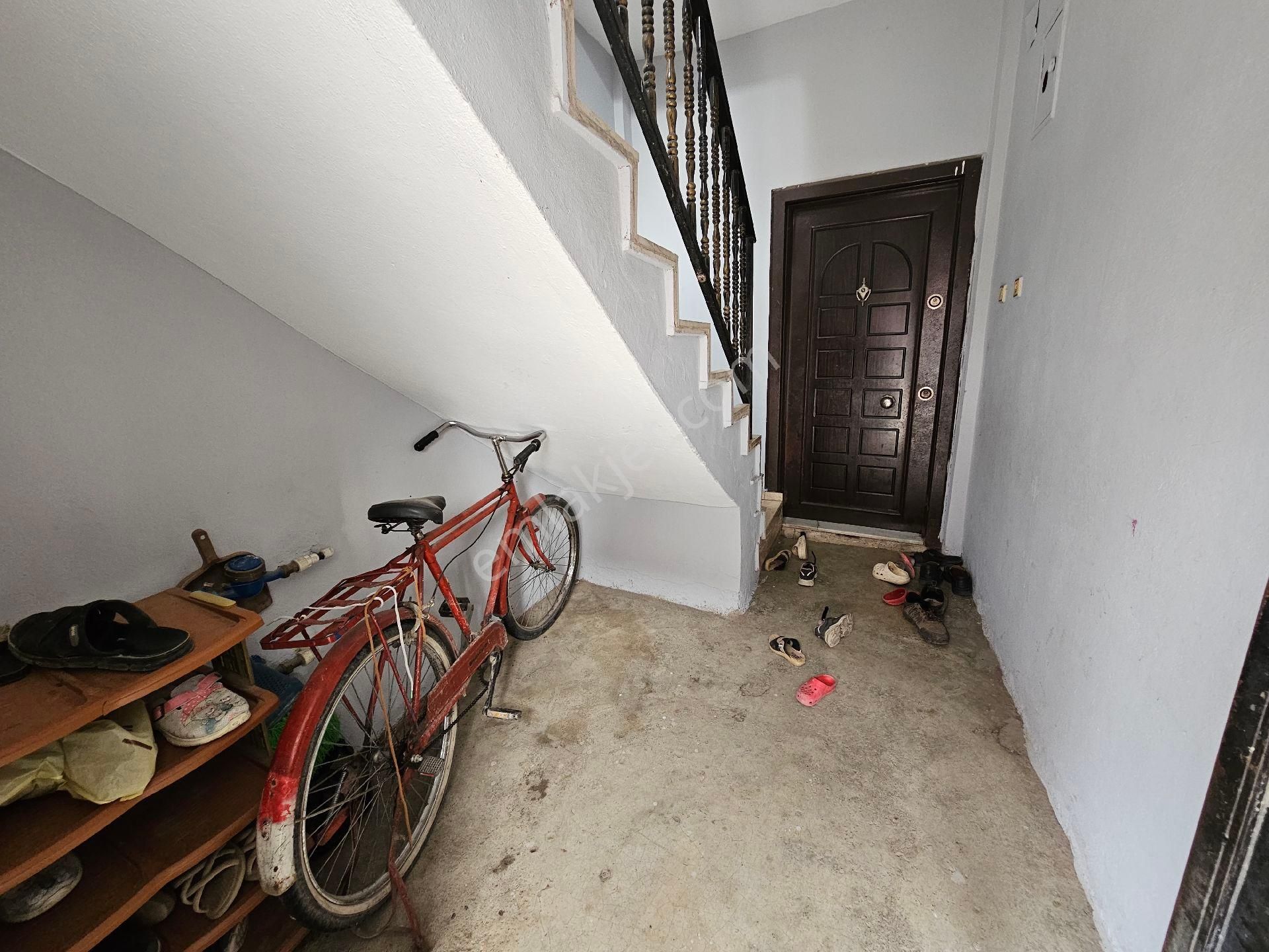 Seyhan Da Gülbahçesi Mh Kanala Varmadan168 Mt 2 Katlı Müstakil Evana Yola Yakın - Görsel 16