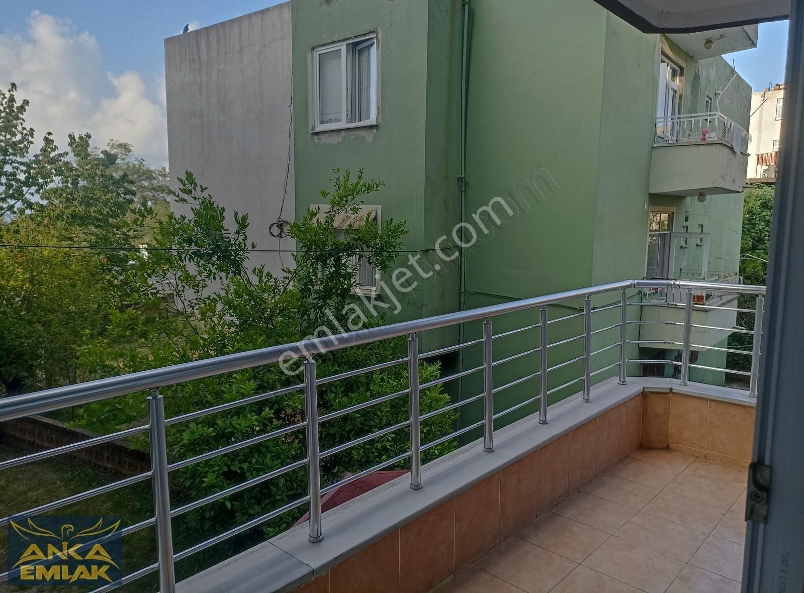 Atatürk Mahallesi Aile Apartmanında 3+1