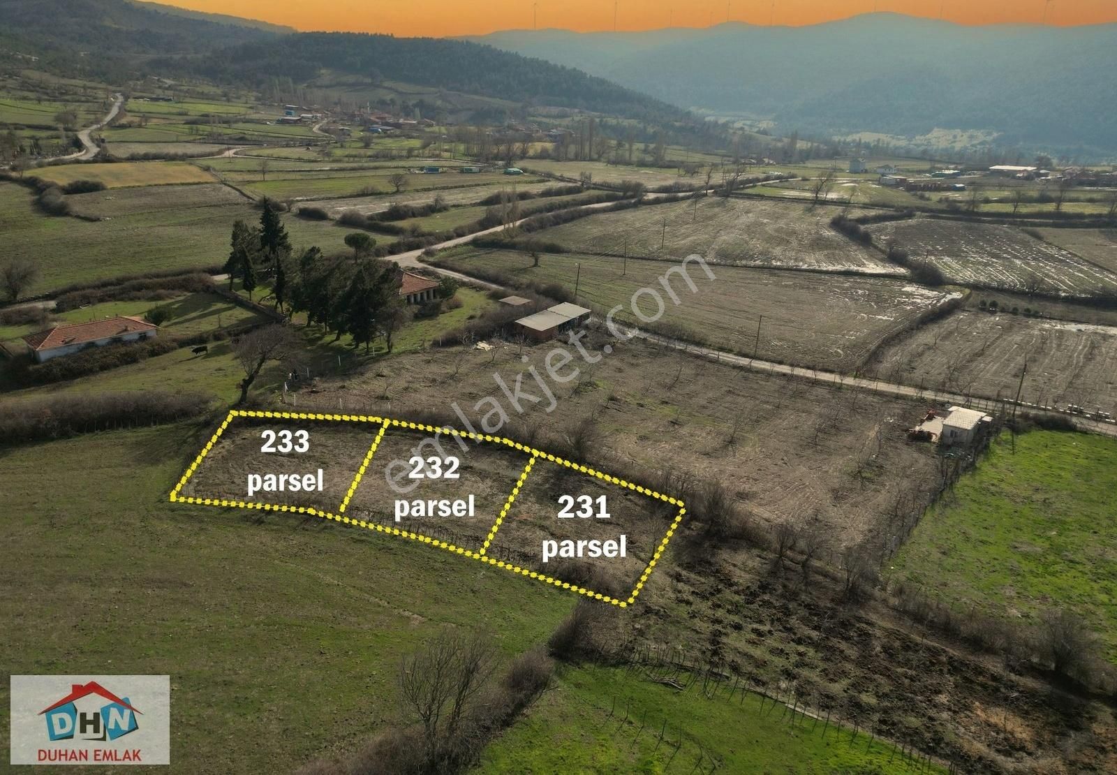 Savaştepe Dikmeler Köyünde İmarlı 367m2 Arsa