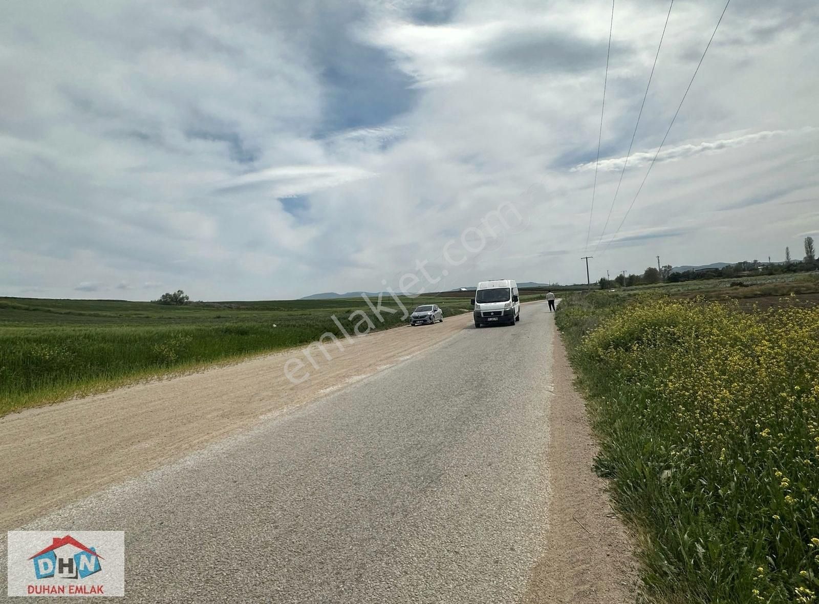 Duhan Emlak'tan Biga Çeşmealtı Asfalt Yoluna Cephe 5.512m2