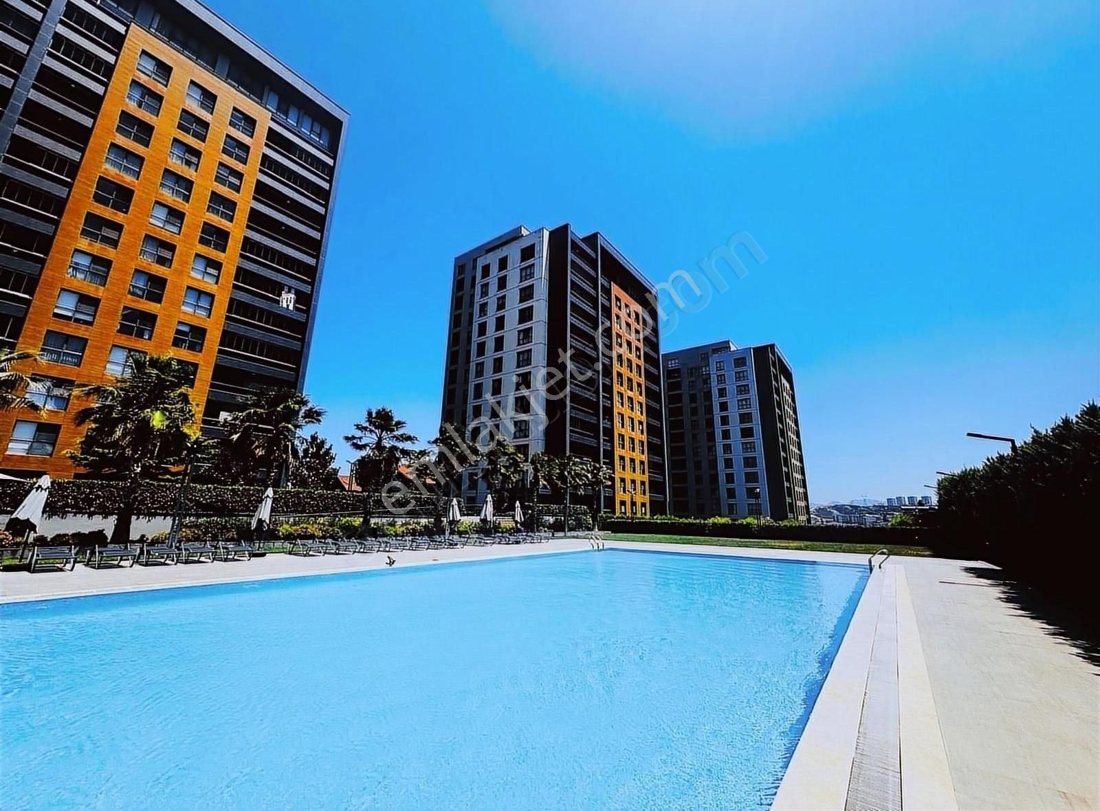 Balat Turkuaz Garden'da Bursa Uludağ Manzaralı (3.5+1 )satılık