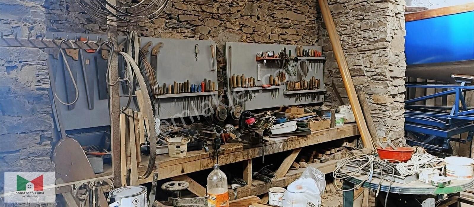 Kemalpaşa Kamberlerde Satılık 27600 M2 Muhteşem Villa Ve Çiftlik - Görsel 5