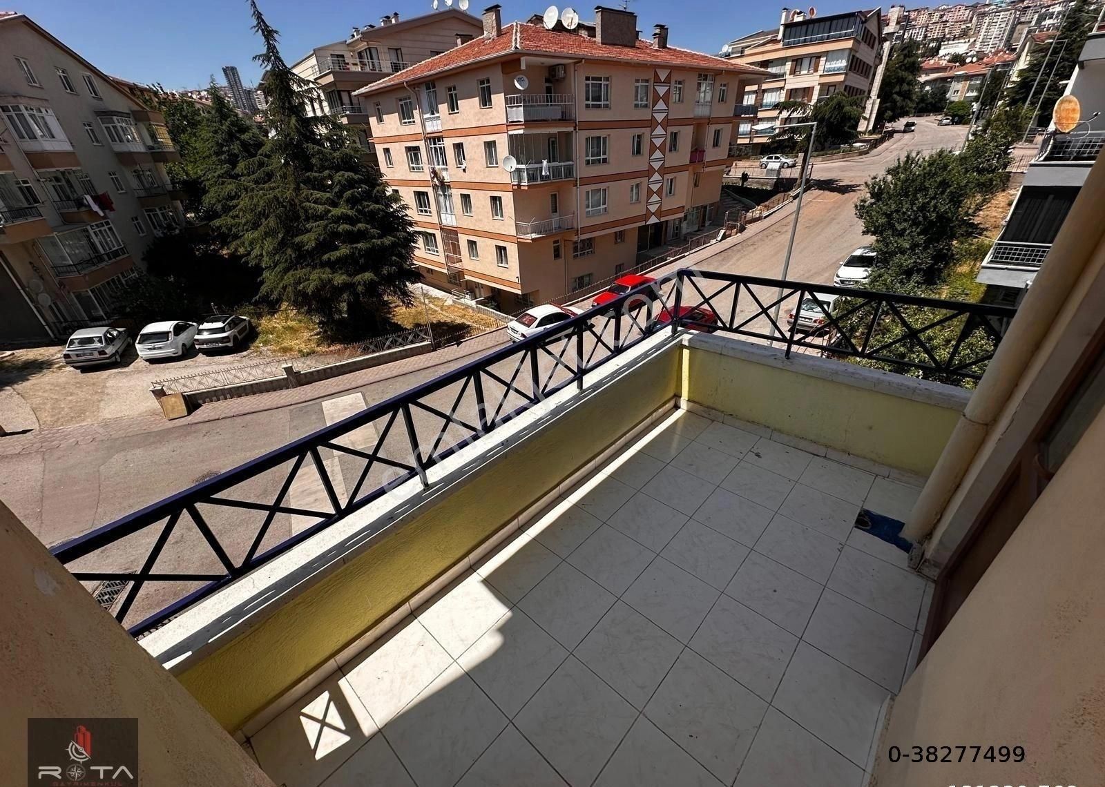 Rotadan Memura Hastane Yakını 3+1+kiler Bağımsız Salon Masrafsız