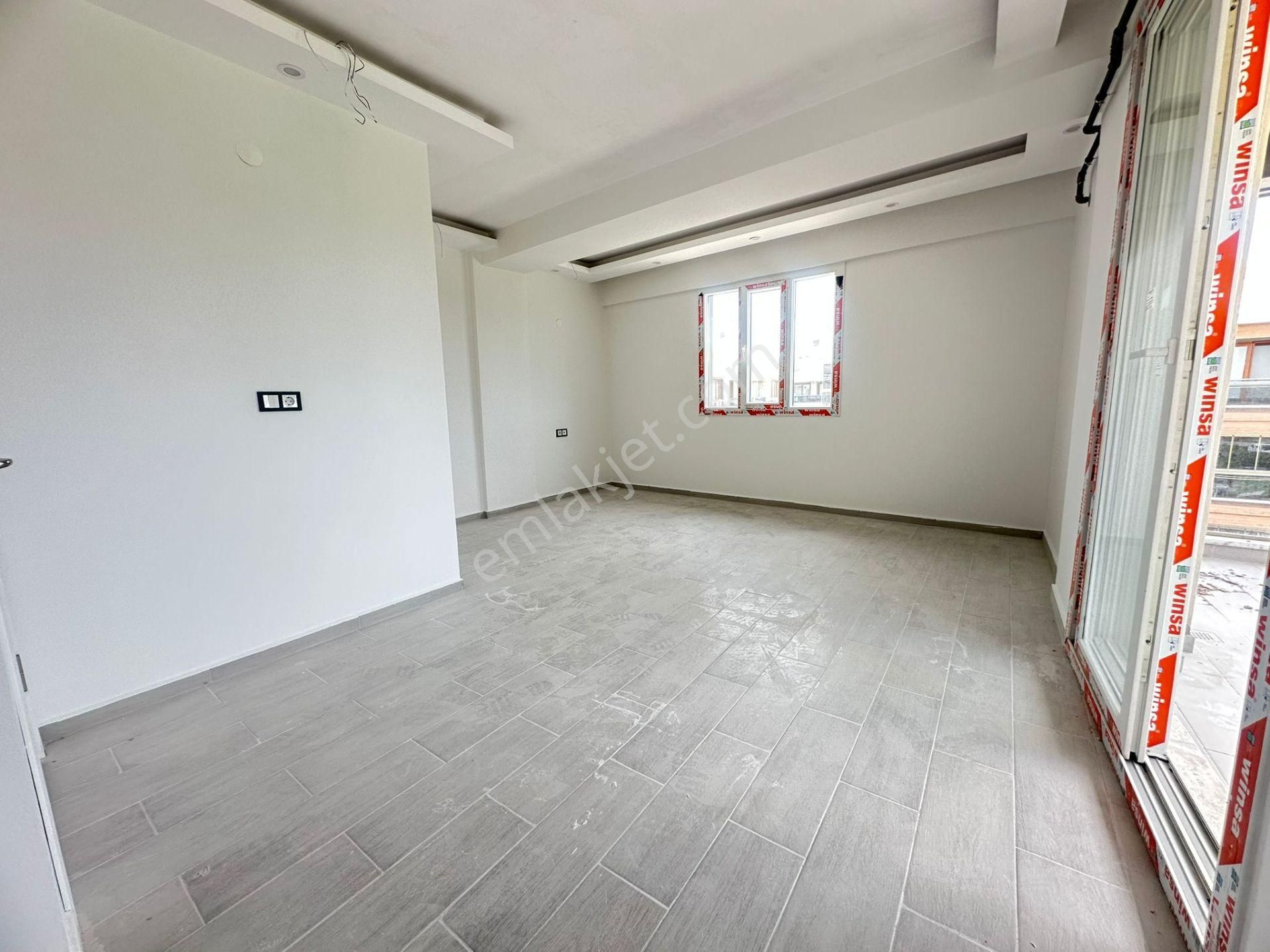 Muradiye Mahallesi/yunusemre’de Satılık 2+1 Sıfır Daire