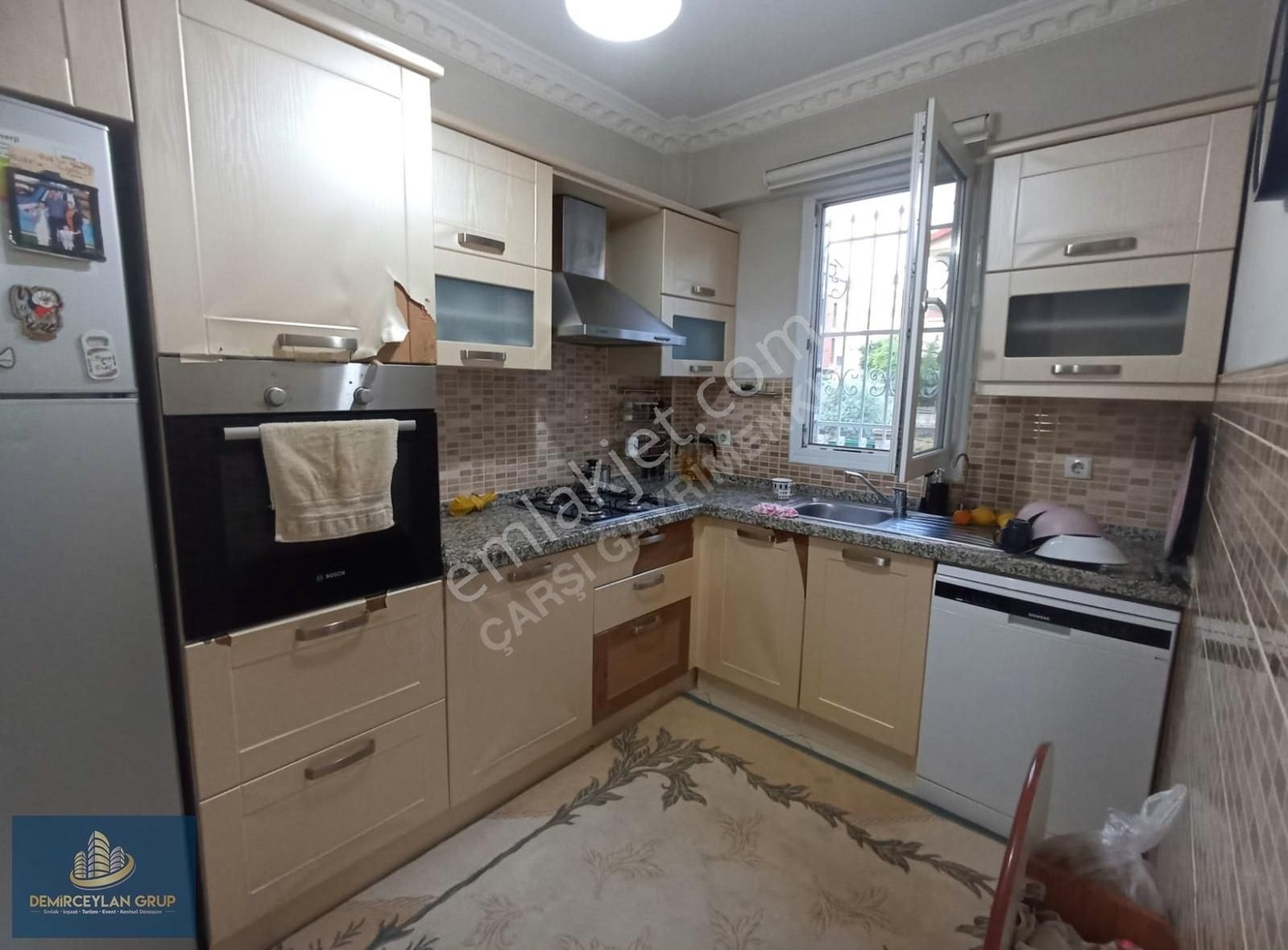 Fethiye Pazaryeri Mah. Merkezi 3+1 Ebeveyn Banyolu Giriş Kat