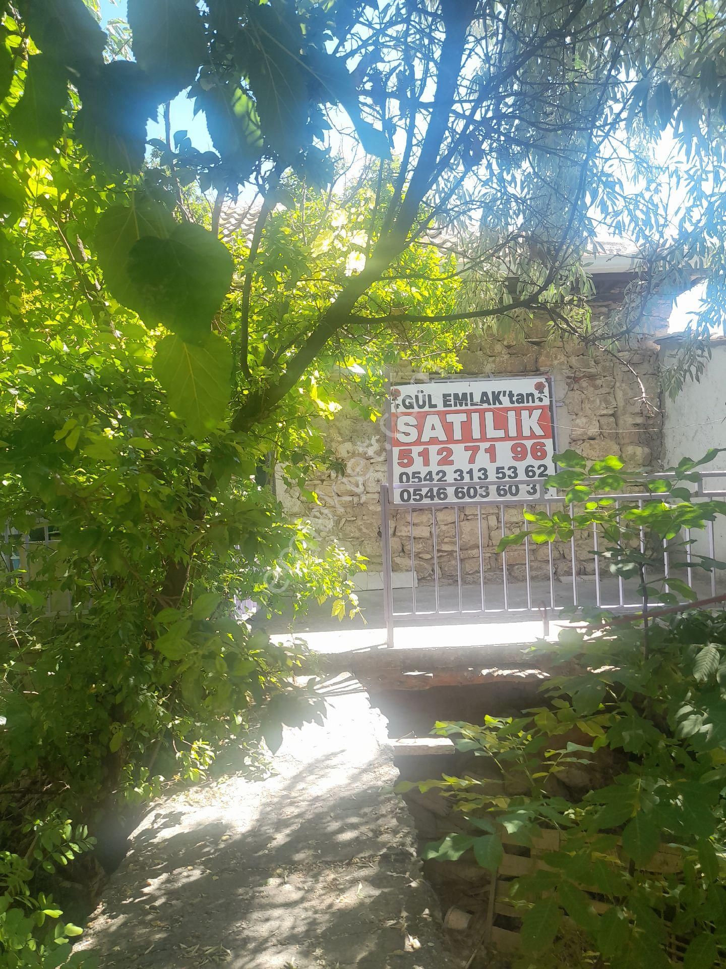 Gül Emlaktan Satlık 2 Katlı Mustakil Taş Ev - Görsel 2