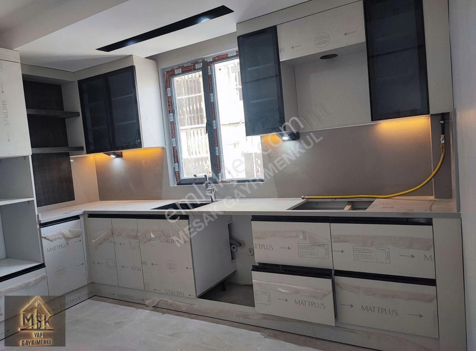 Mesak Gayrimenkulden Çamlıtepe'de Satılık 2+1 Lüx Daire