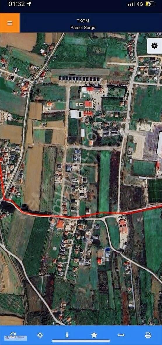Düzce Merkez Şıralıkta Satılık 2 Katlı 2 Müstakil Ev