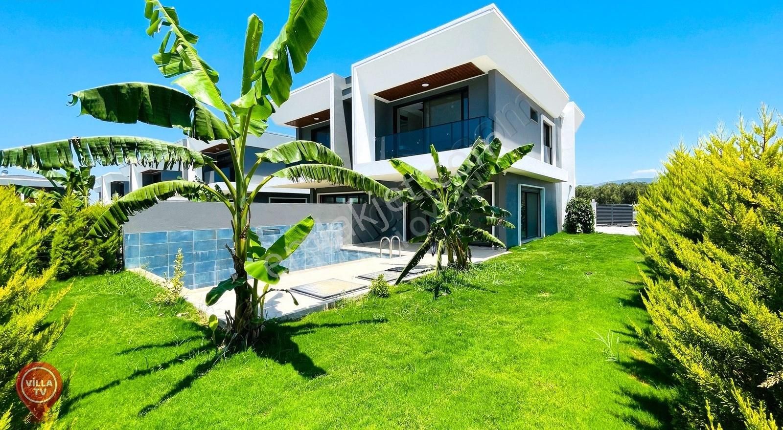 Kuşadası Davutlarda Satılık Son Kalan! Lüks Özel Havuzlu Villa