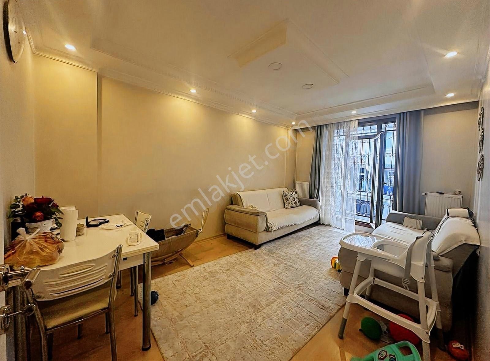 Yeni Yetkili Dairemiz Merkezi Yerde Satılık 3+1 Y.giriş 100 M2