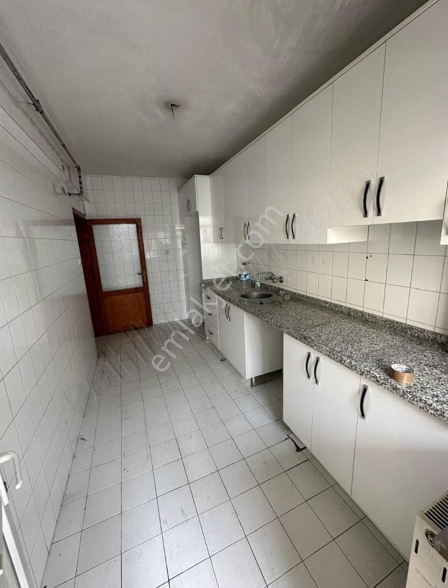 Soğanlı Merkezde Satılık 3 Katta 90m Daire