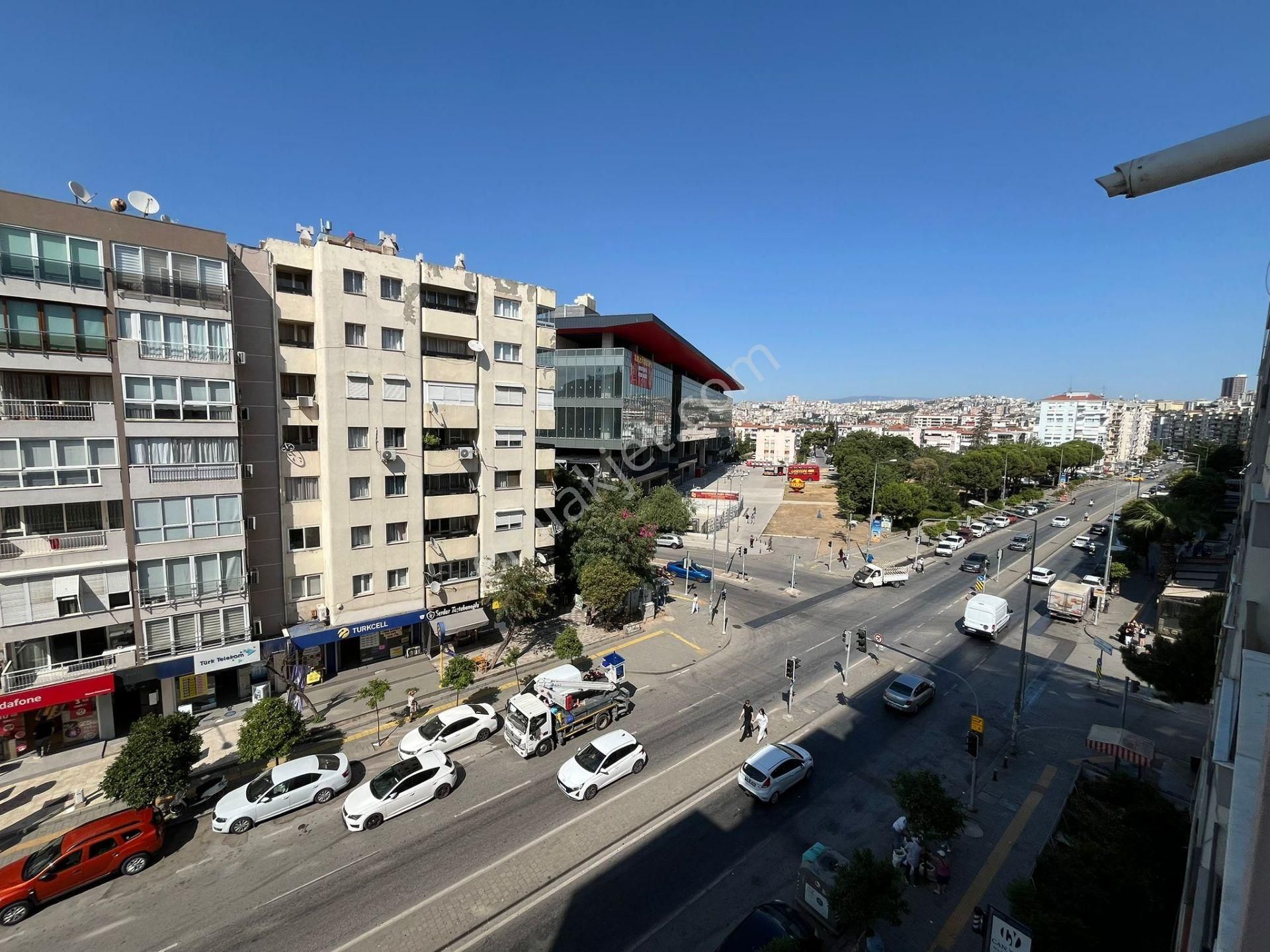 Asil'den İnönü Caddesi Stad Çaprazı 3+1 Çift Cephe Arakat Daire - Görsel 8