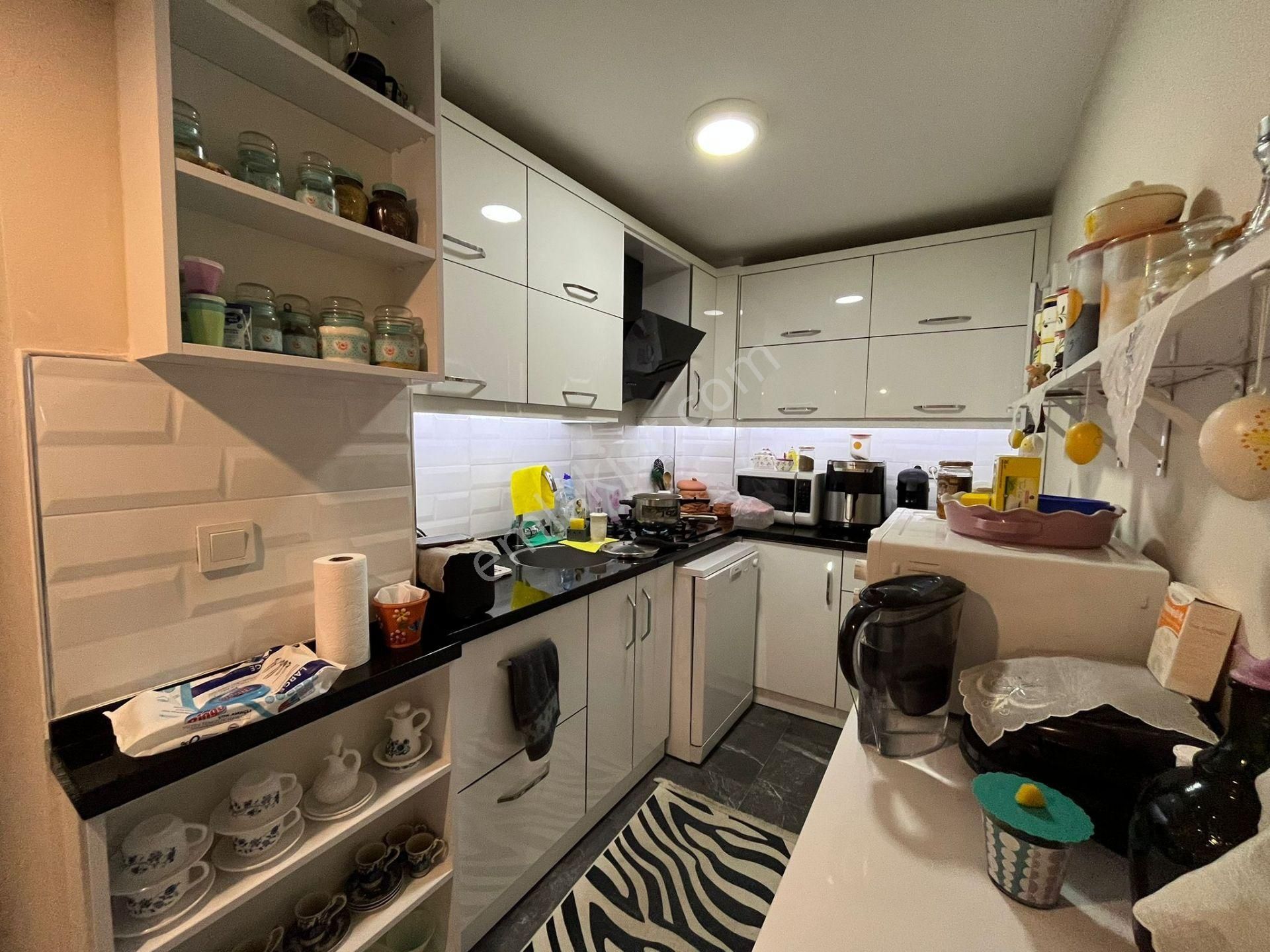 Asil'den İnönü Caddesi Stad Çaprazı 3+1 Çift Cephe Arakat Daire - Görsel 12