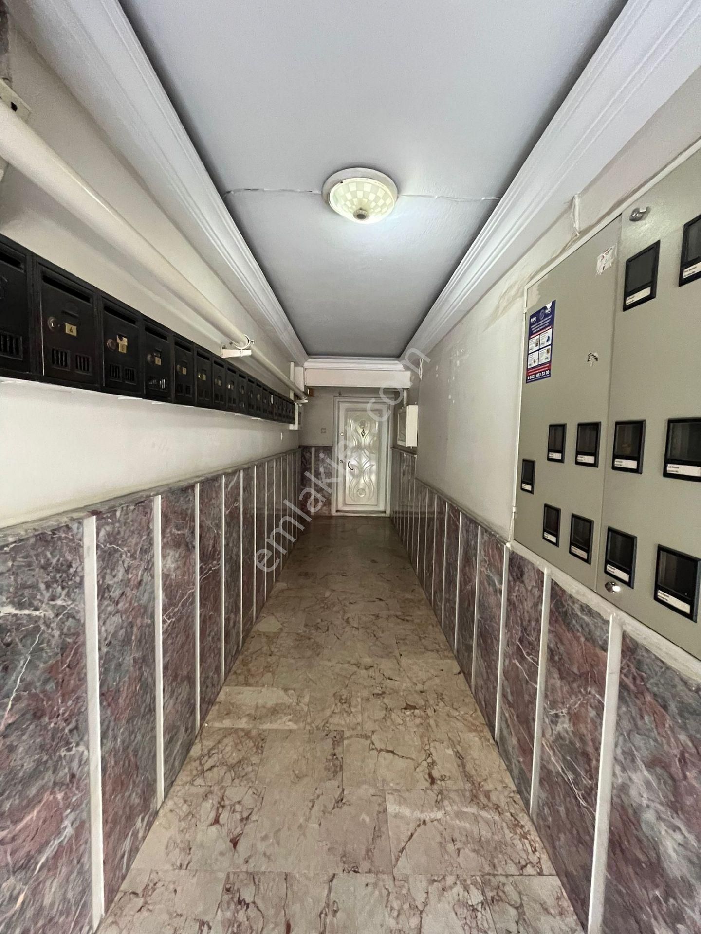 Asil'den İnönü Caddesi Stad Çaprazı 3+1 Çift Cephe Arakat Daire - Görsel 26