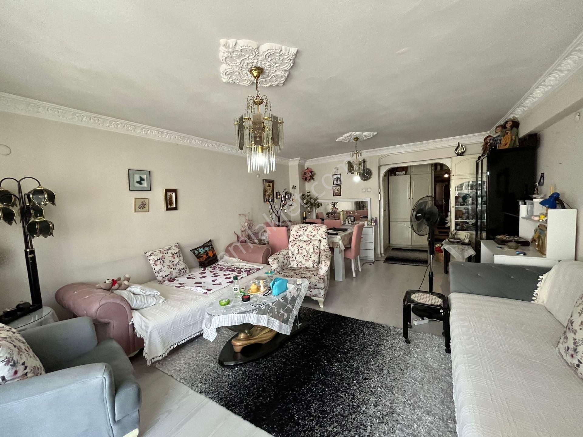 Asil'den İnönü Caddesi Stad Çaprazı 3+1 Çift Cephe Arakat Daire - Görsel 4