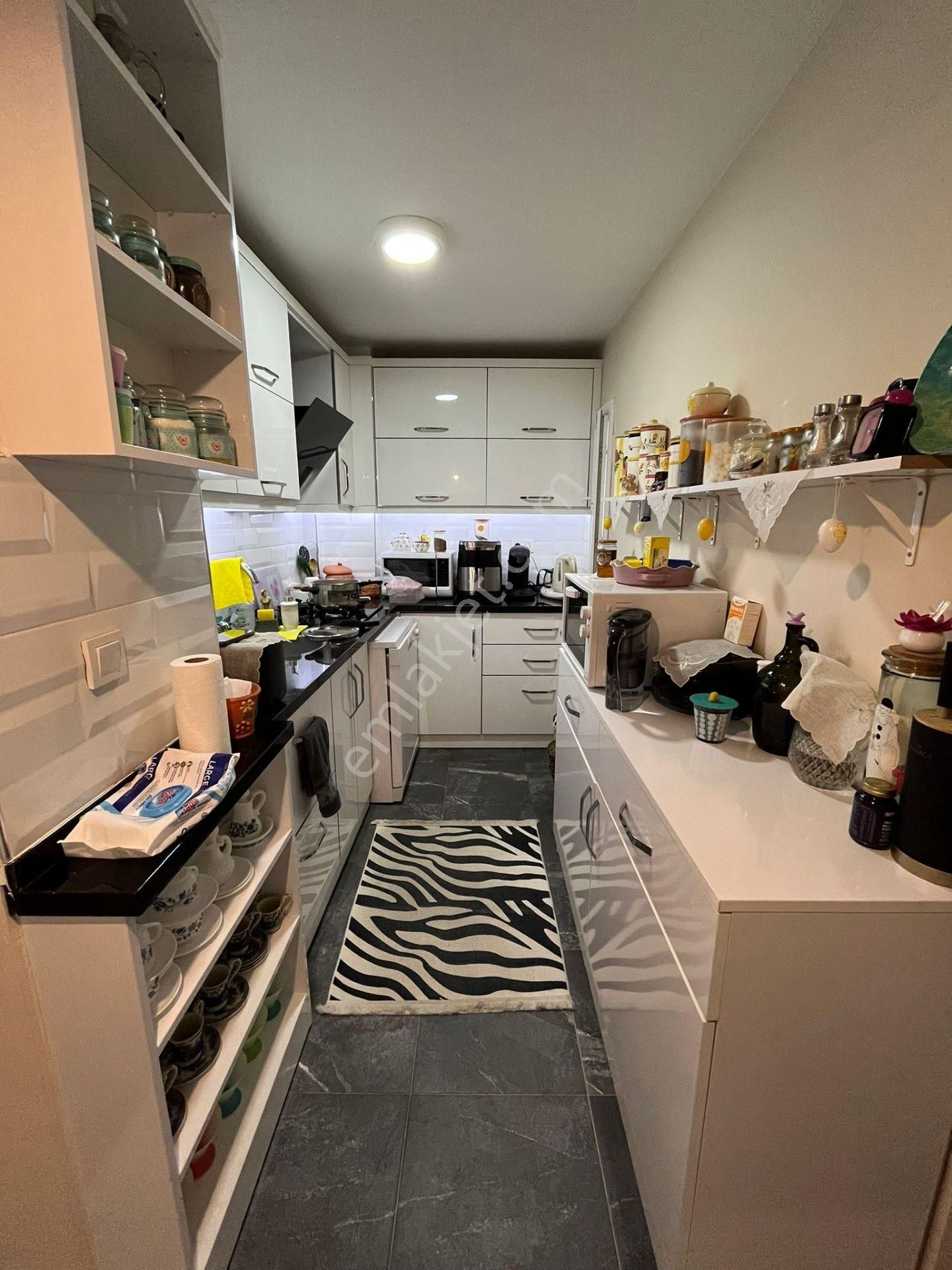 Asil'den İnönü Caddesi Stad Çaprazı 3+1 Çift Cephe Arakat Daire - Görsel 10