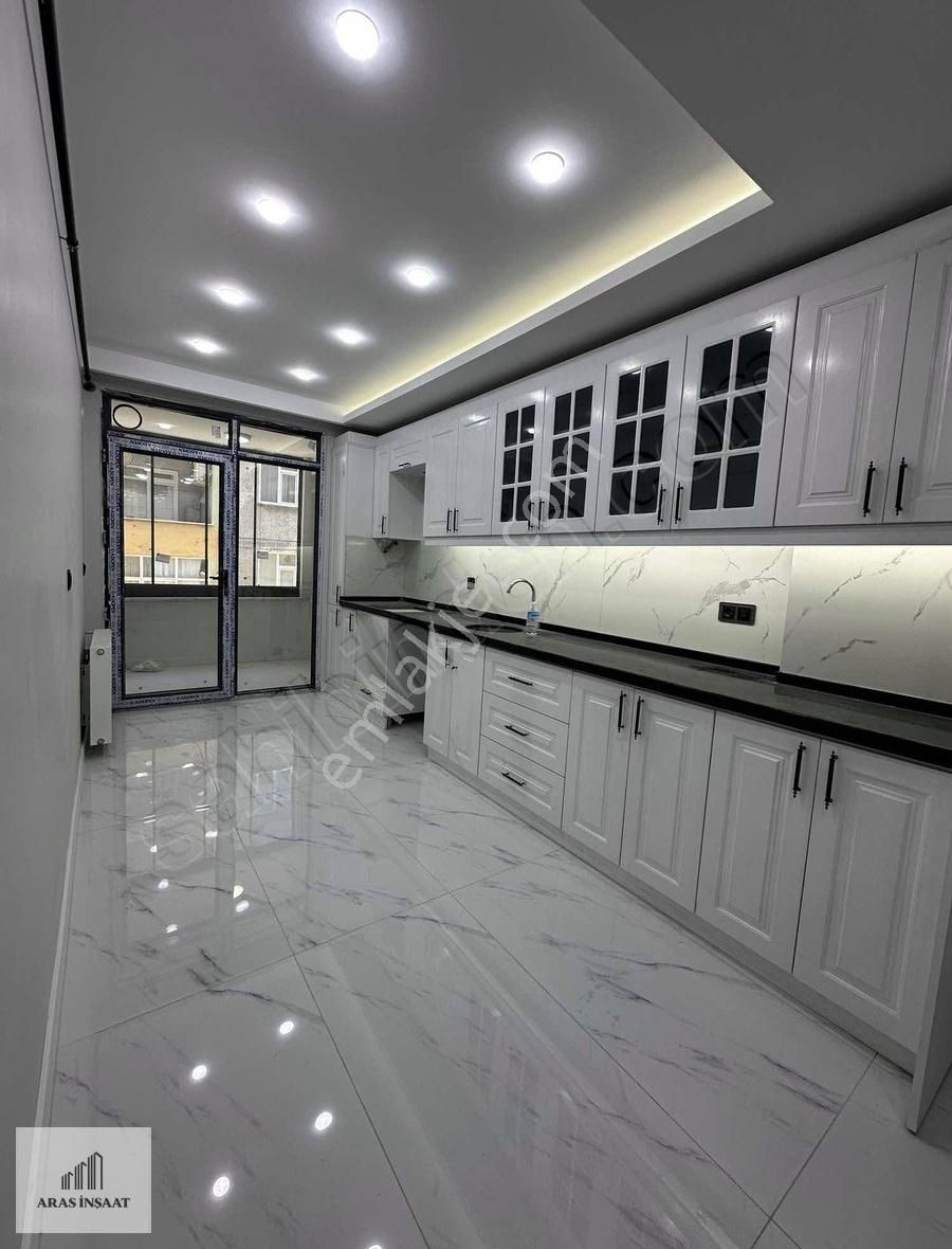 Aras İnşaat'dan 3+1 Satılık 130m2 1.kat Daire