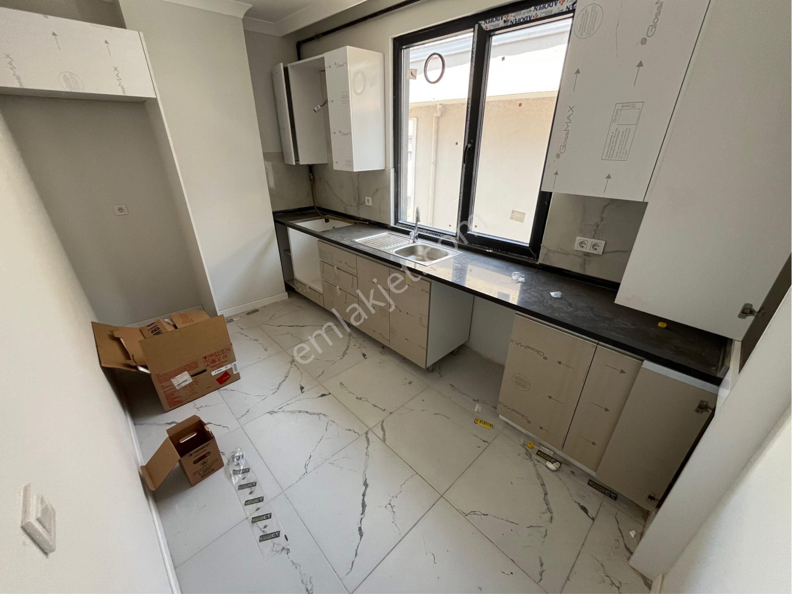 Sancaktepe Meclis Mah Metro Ya 2 Dk Mesafe Süper Geniş Doublex Kiralık