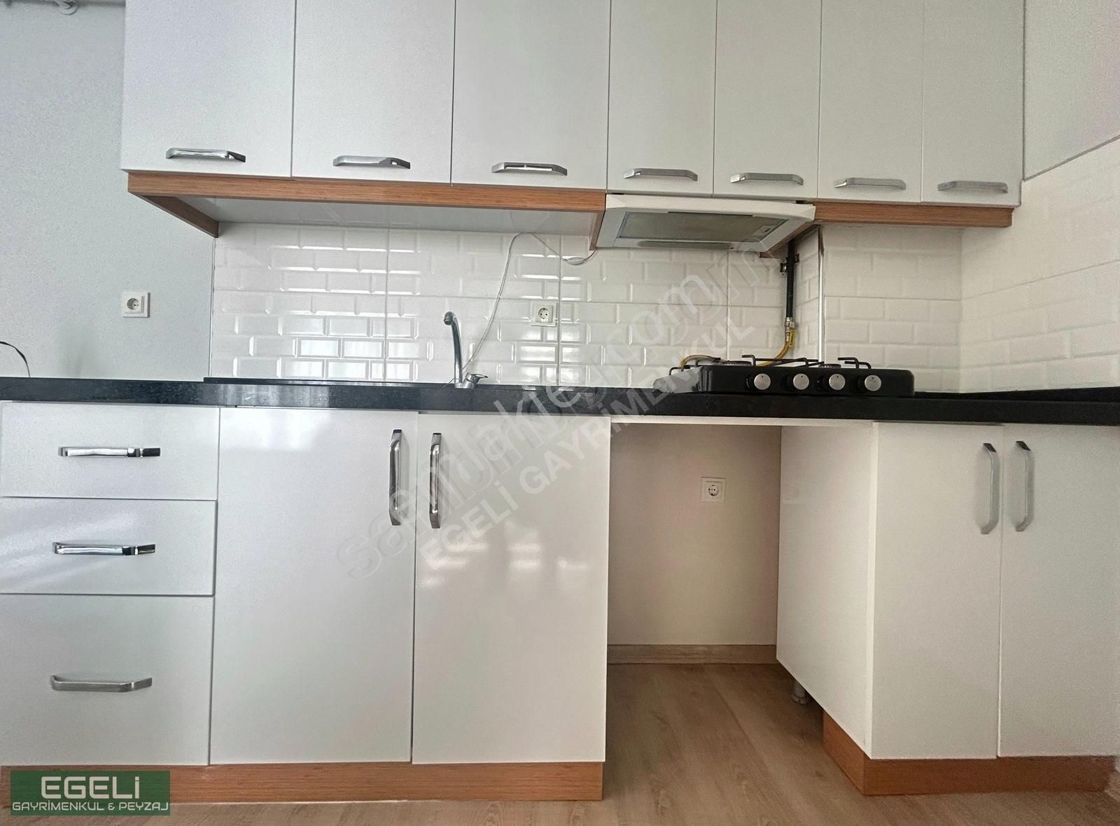 Egeli'den Görükle'de Ceylan Eren'de 2+1 Eşyalı Satılık Daire