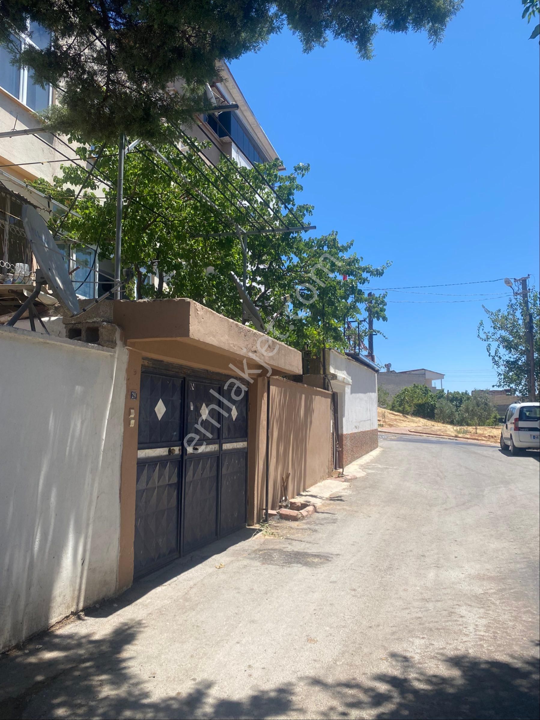 Süleymanşah Mh. Müstakil3+1 3. Kat Sobalı