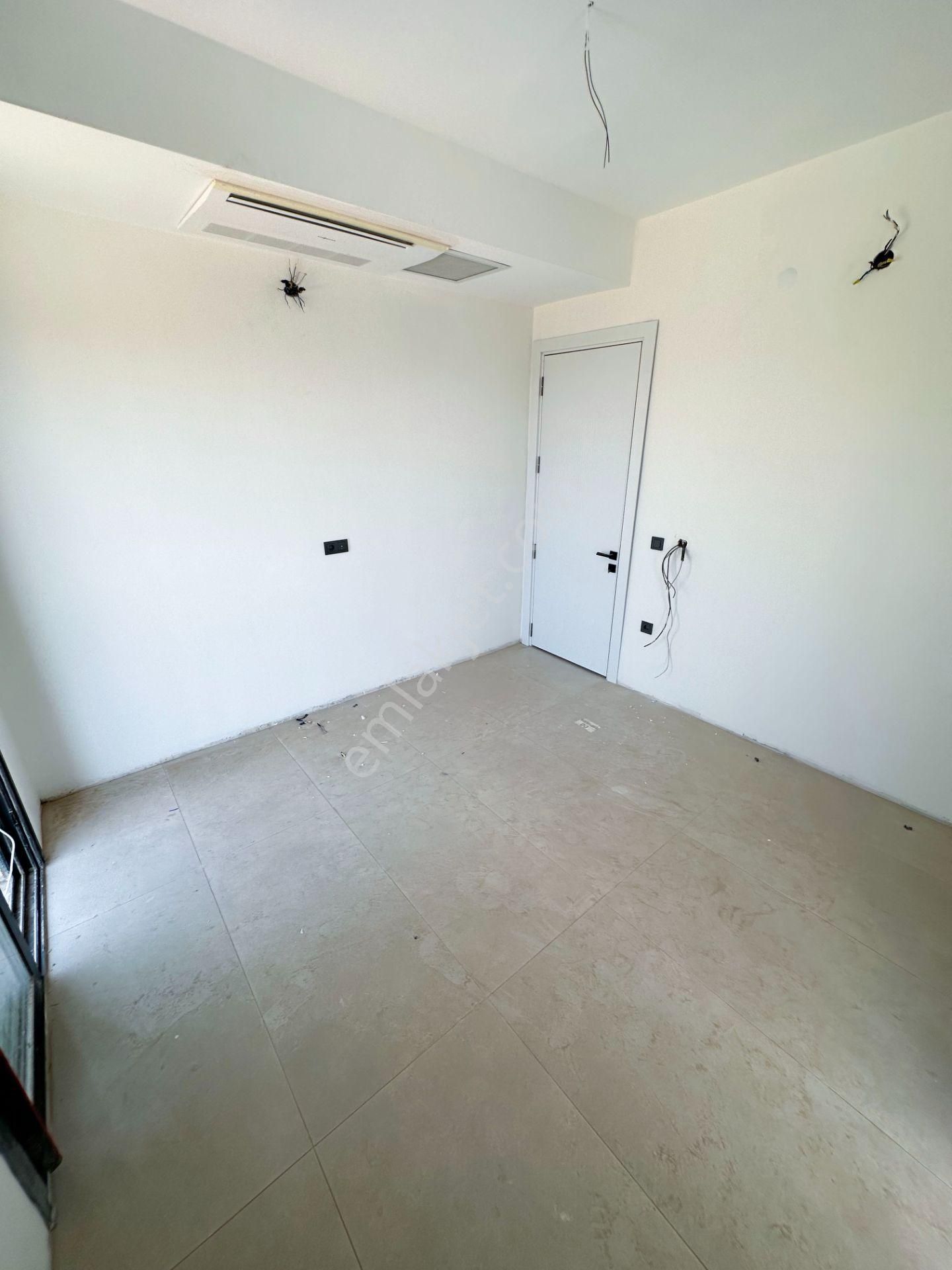 Mert Uçar'dan Satılık Menemen Villakent De Sıfır Villalar - Görsel 17