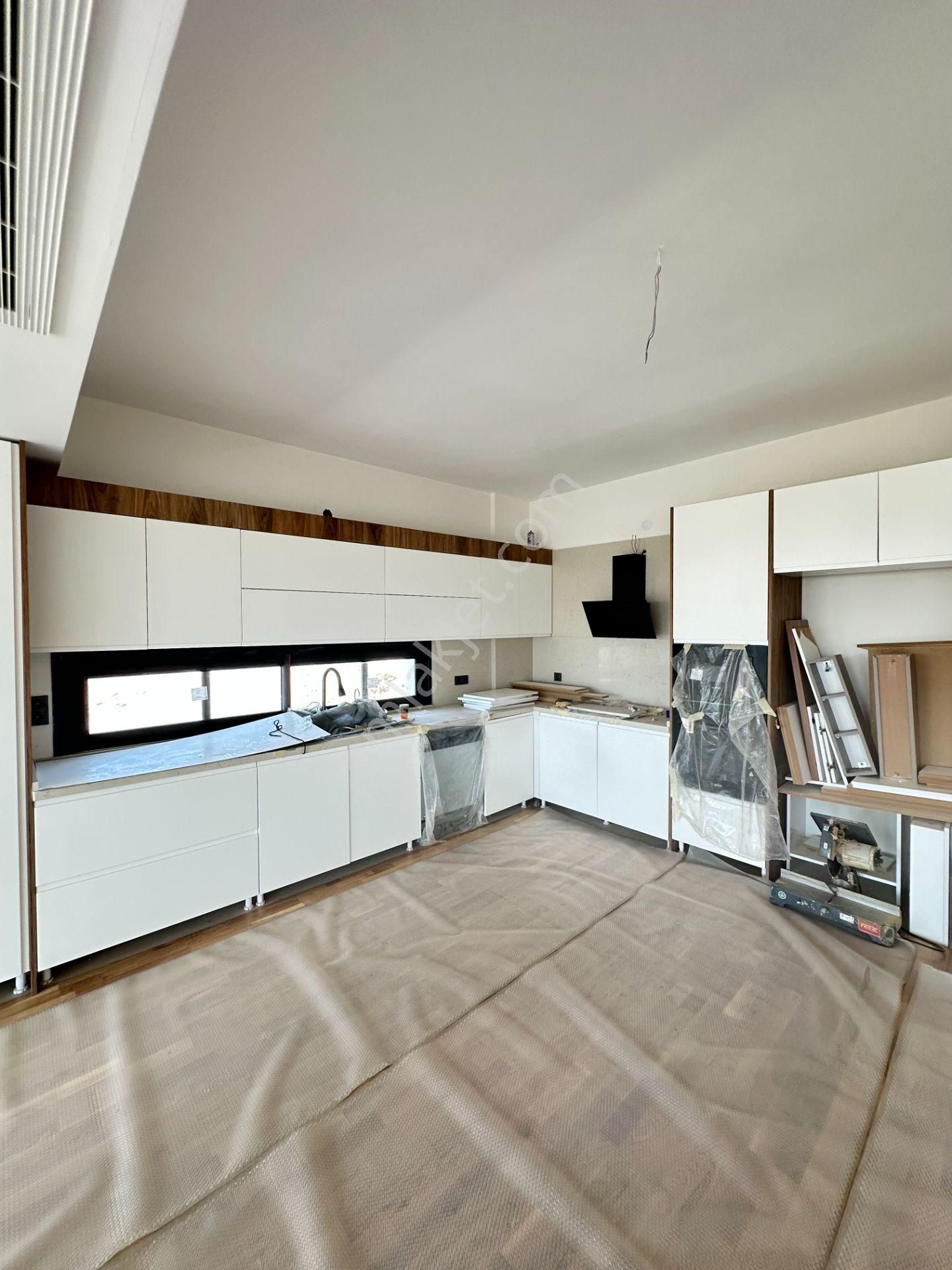 Mert Uçar'dan Satılık Menemen Villakent De Sıfır Villalar - Görsel 10