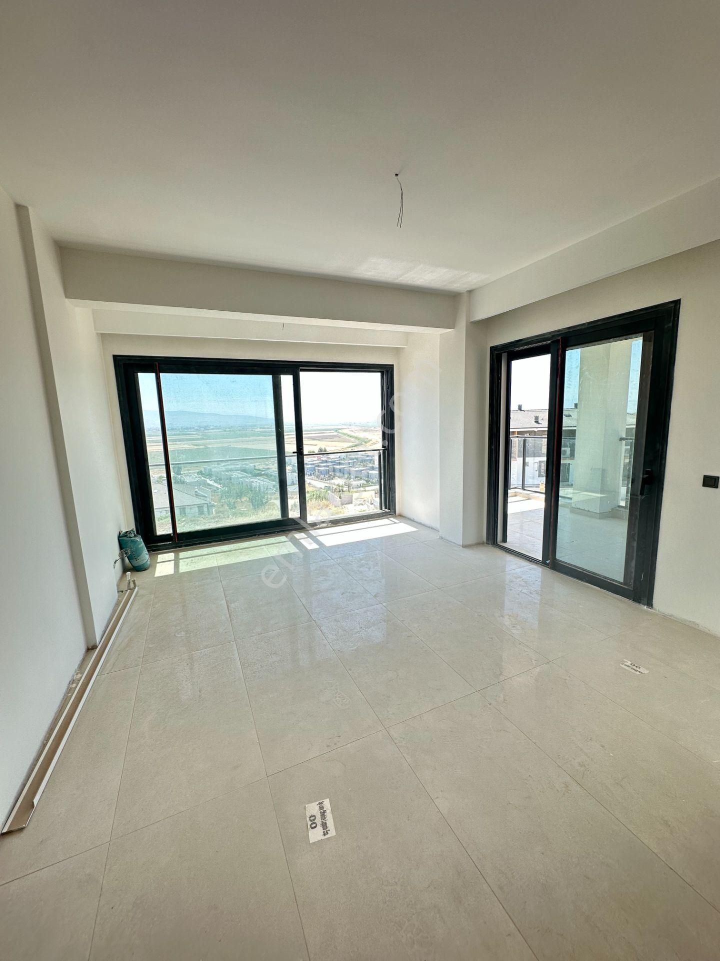 Mert Uçar'dan Satılık Menemen Villakent De Sıfır Villalar - Görsel 12