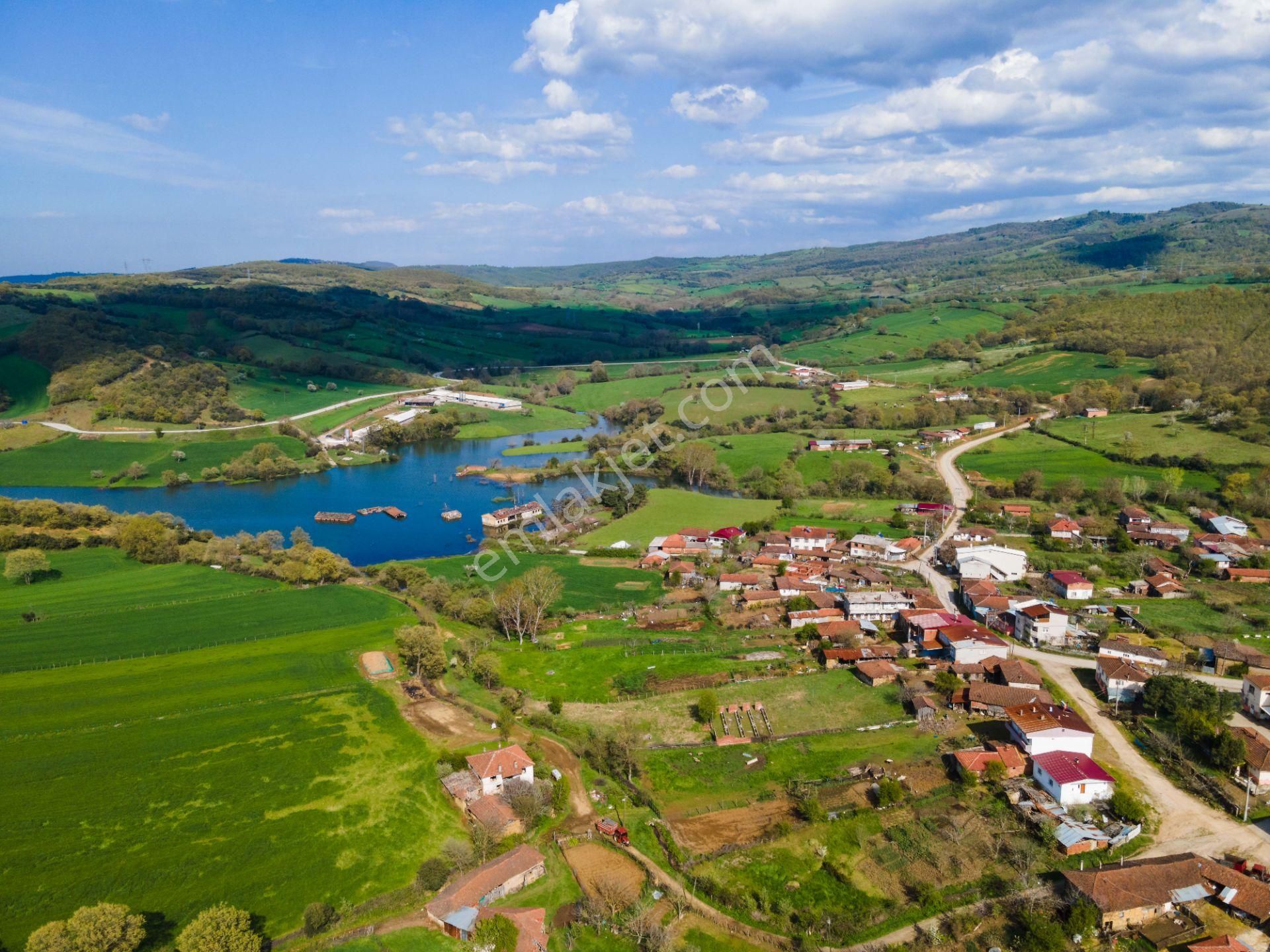 Biga Çeltik Köyünde 300 M² İyi Konumda Konut İmarlı Arsa - Görsel 23