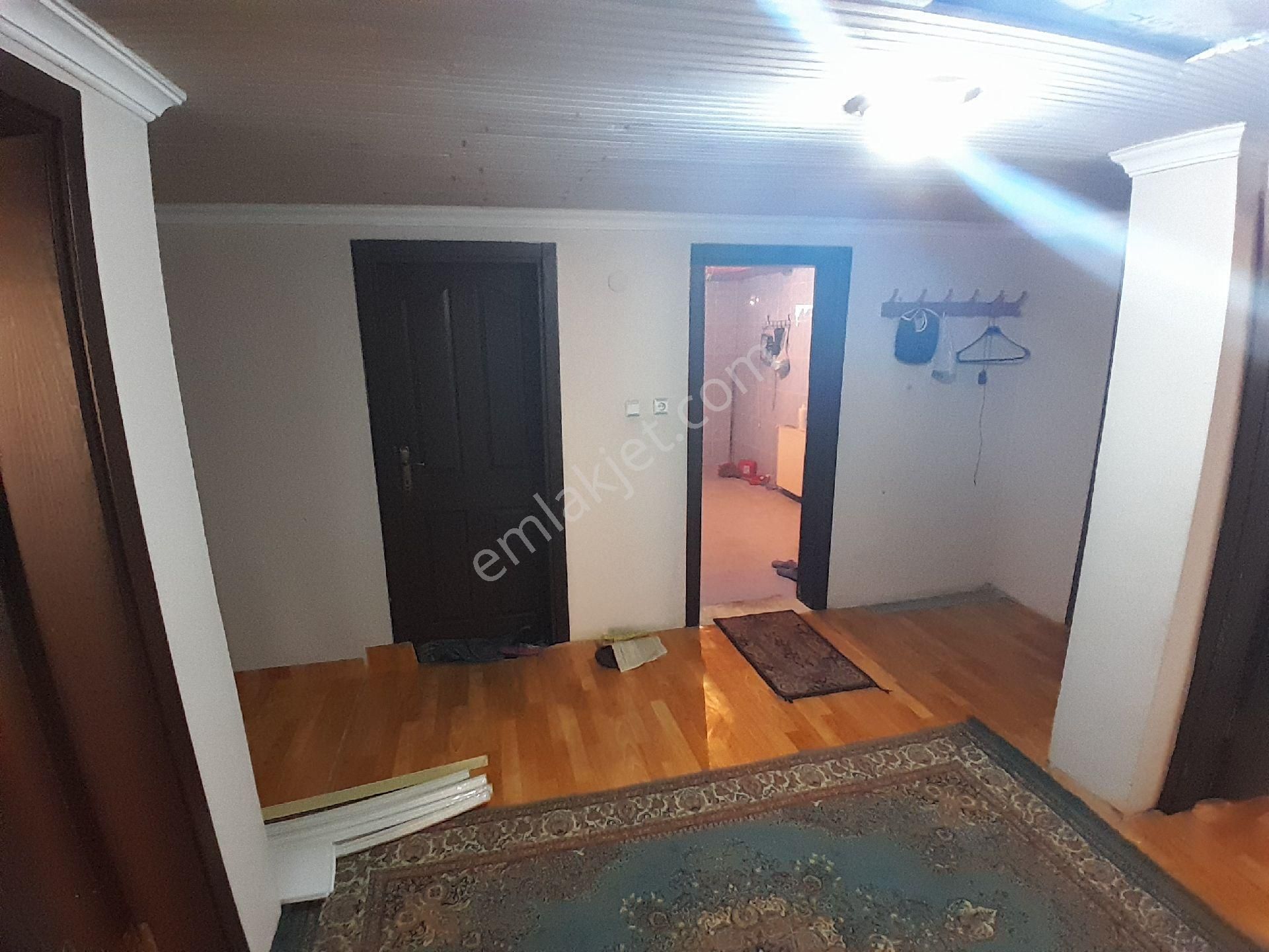 Sancaktepe Kiralık 2+1 2.kat 90m² Doğalgazlı