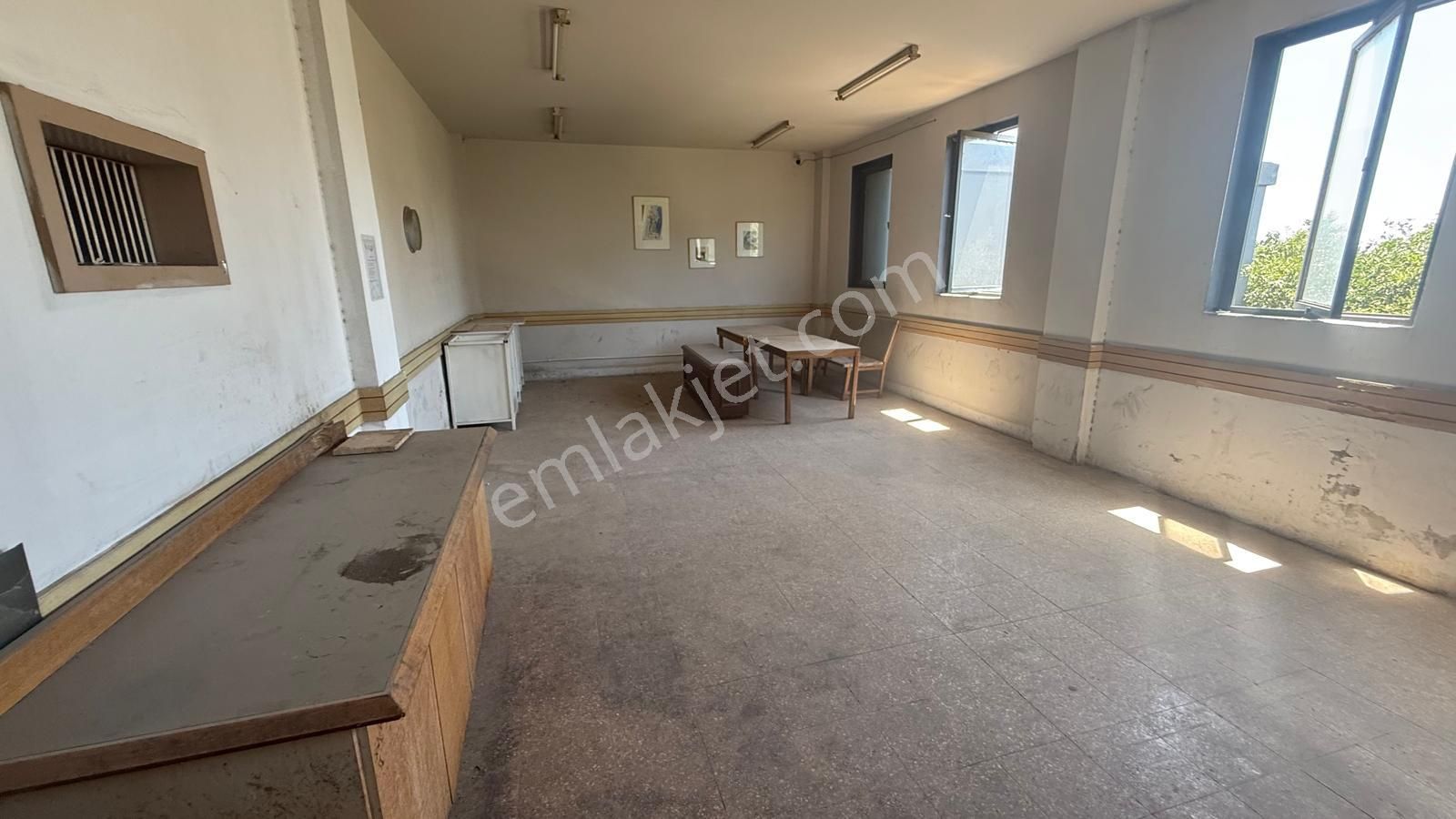 Zorlu Gayrimenkul'den 9500m2 Arsa İçerisinde 3500m2 Kapalı - Görsel 18