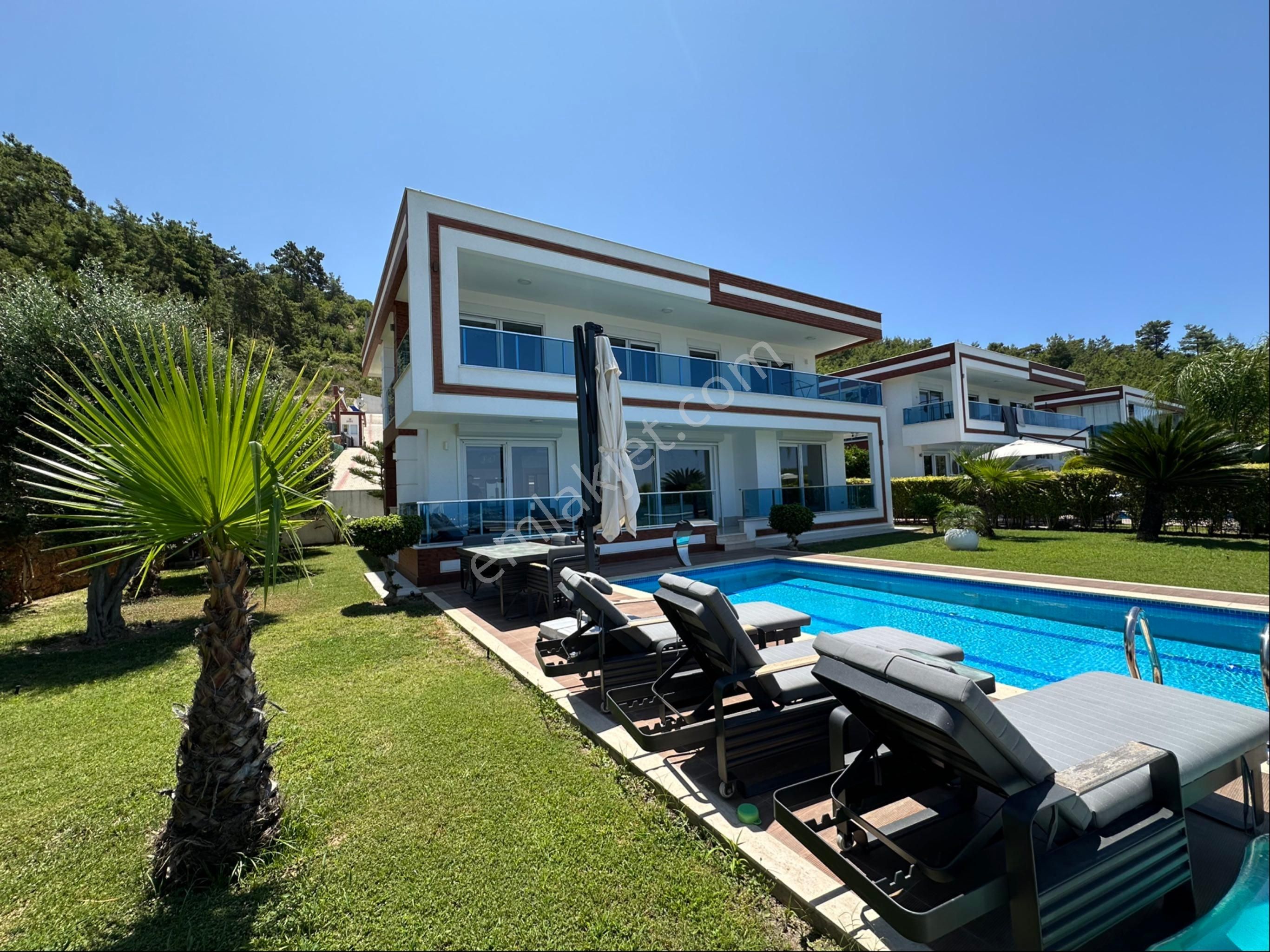 Kargıcak’da Deniz Kale Manzaralı Lüx Eşyalı Müstakil Villa - Görsel 34