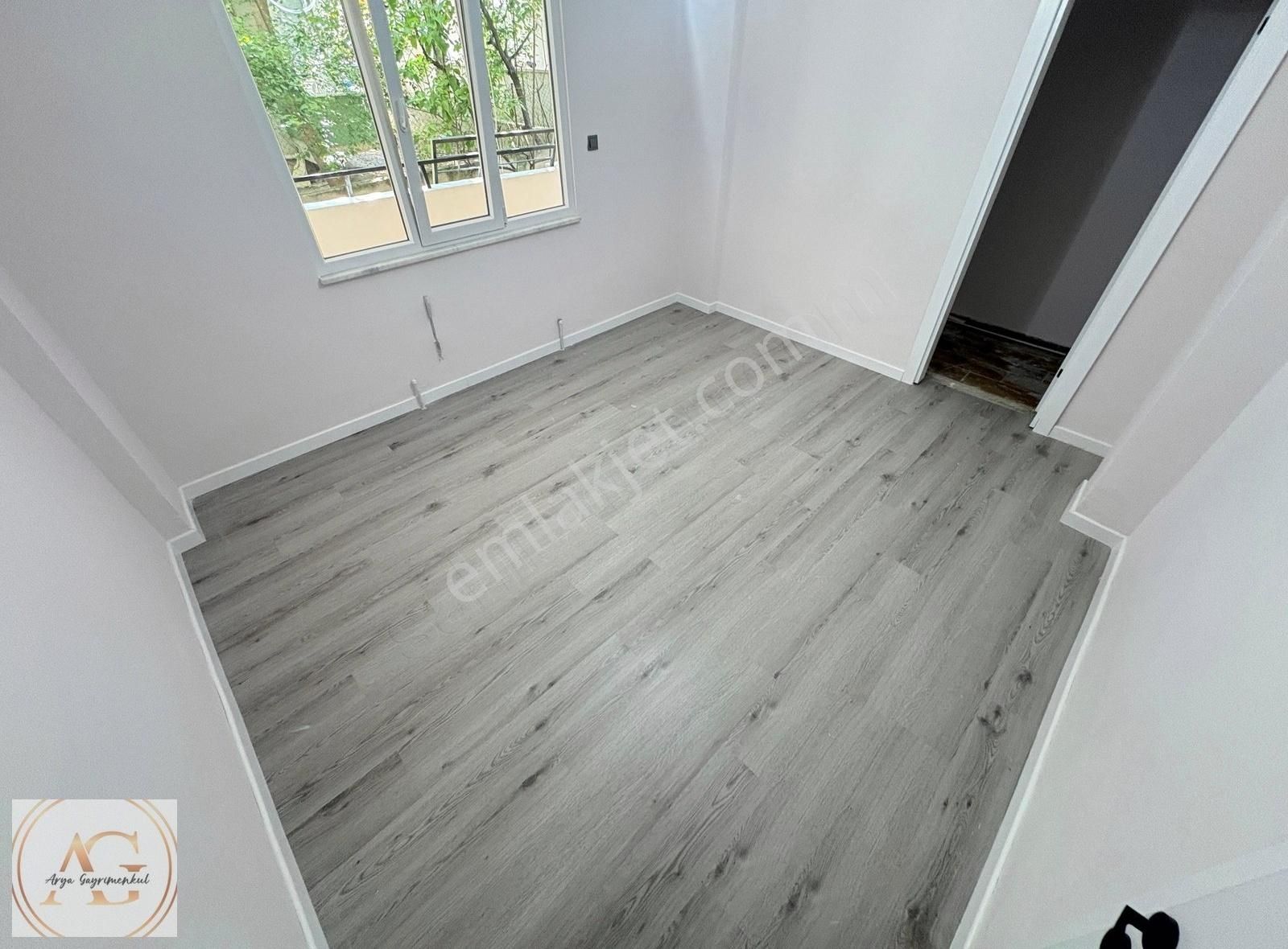 Arya'dan Akçay'da Plaja 100 Metre Bahçe Kullanımlı Daire - Görsel 18