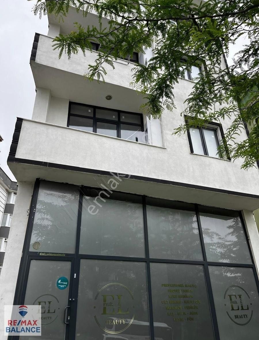 Pendik Şeyhli Mahallesinde Satılık 2+1 Sıfır Daire