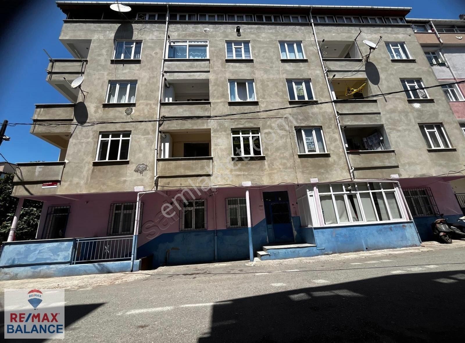 Pendik Ahmet Yesevi Mahallesinde 2+1 Kiralık Daire