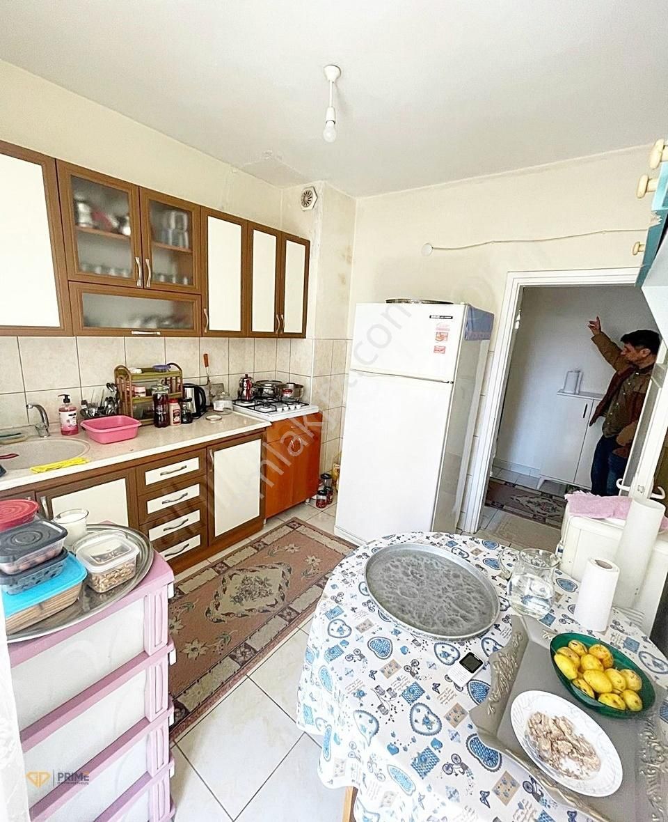 Merkezi Konumda 2+1 Geniş Daire