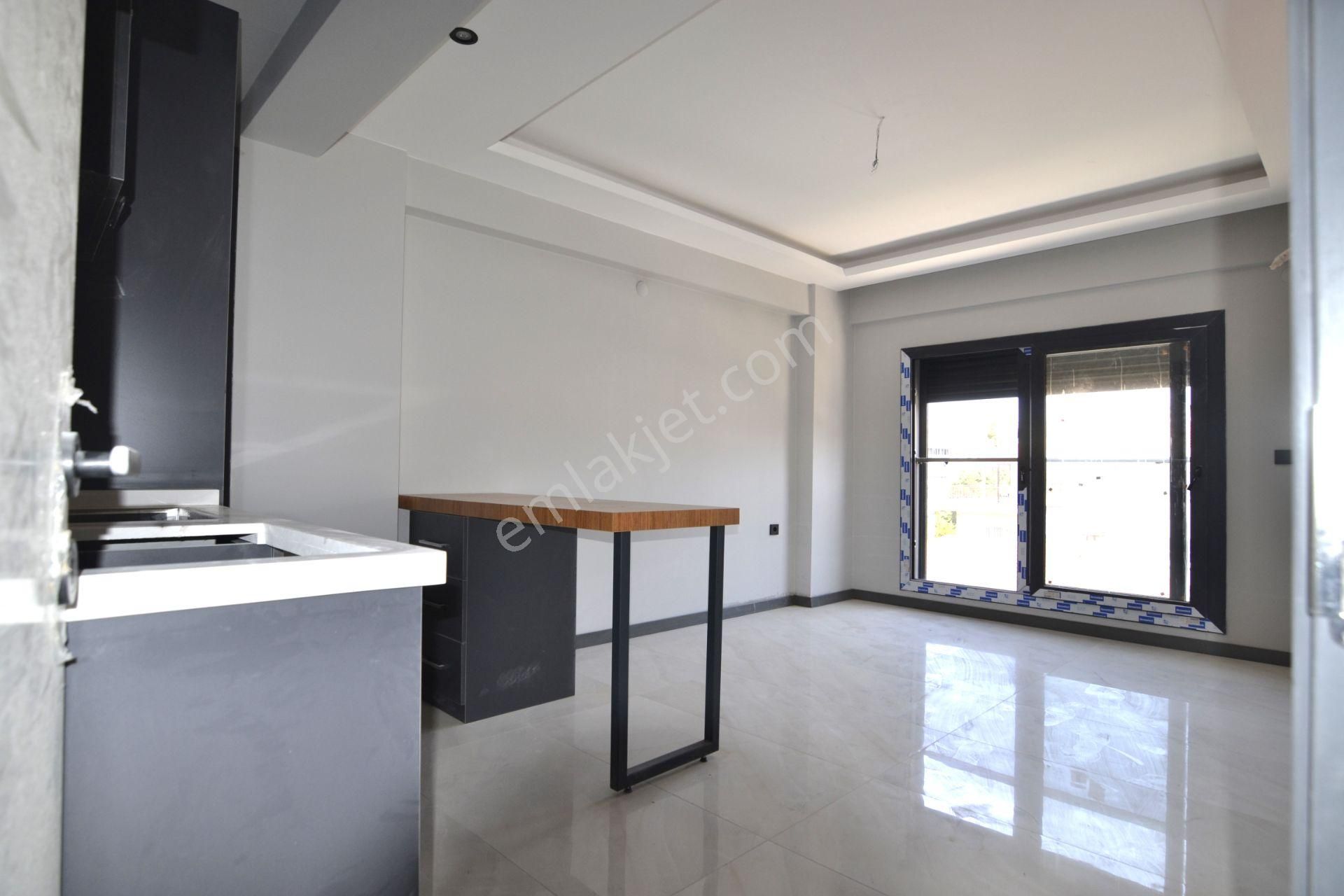 Turpa Sılverdan Hürriyet Mah.lux 1+1 Kiralık Daire.