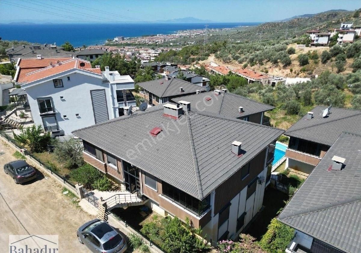 Bahadır Emlaktan Kazdağlarında Deniz Manzaralı 3+1 Satılık Bahçe Dublex