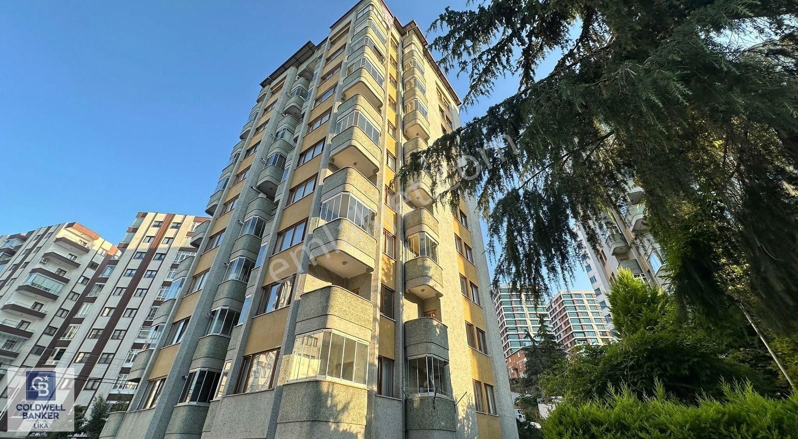 Cb Lika'dan Batıkent Sitesinde Satılık 4+1 Daire