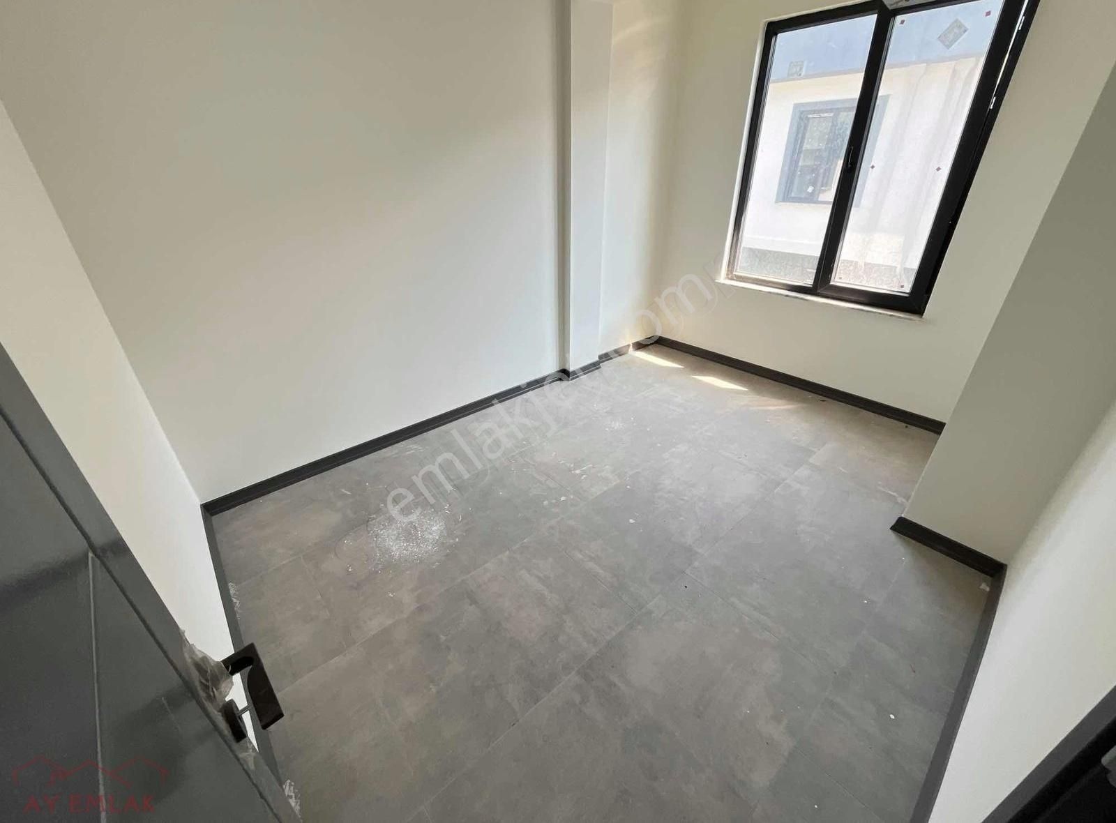 Site İçinde Müstakil Bahçeli,havuzlu,seyir Teraslı 3+1 Villa. - Görsel 5