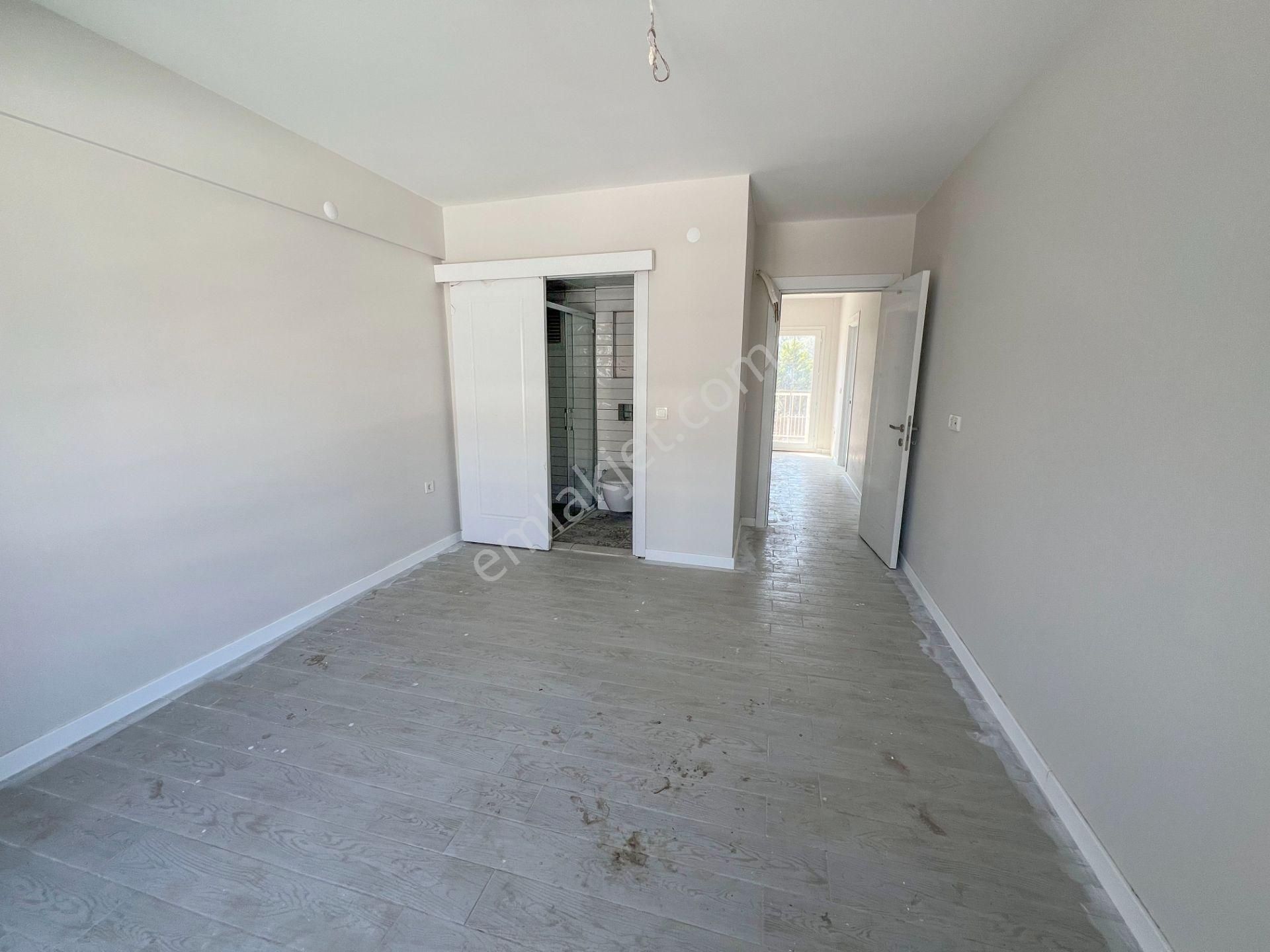 Mert Uçar'dan Satılık Yeni Foça Port Villaların Da 3+1 Dubleks - Görsel 24