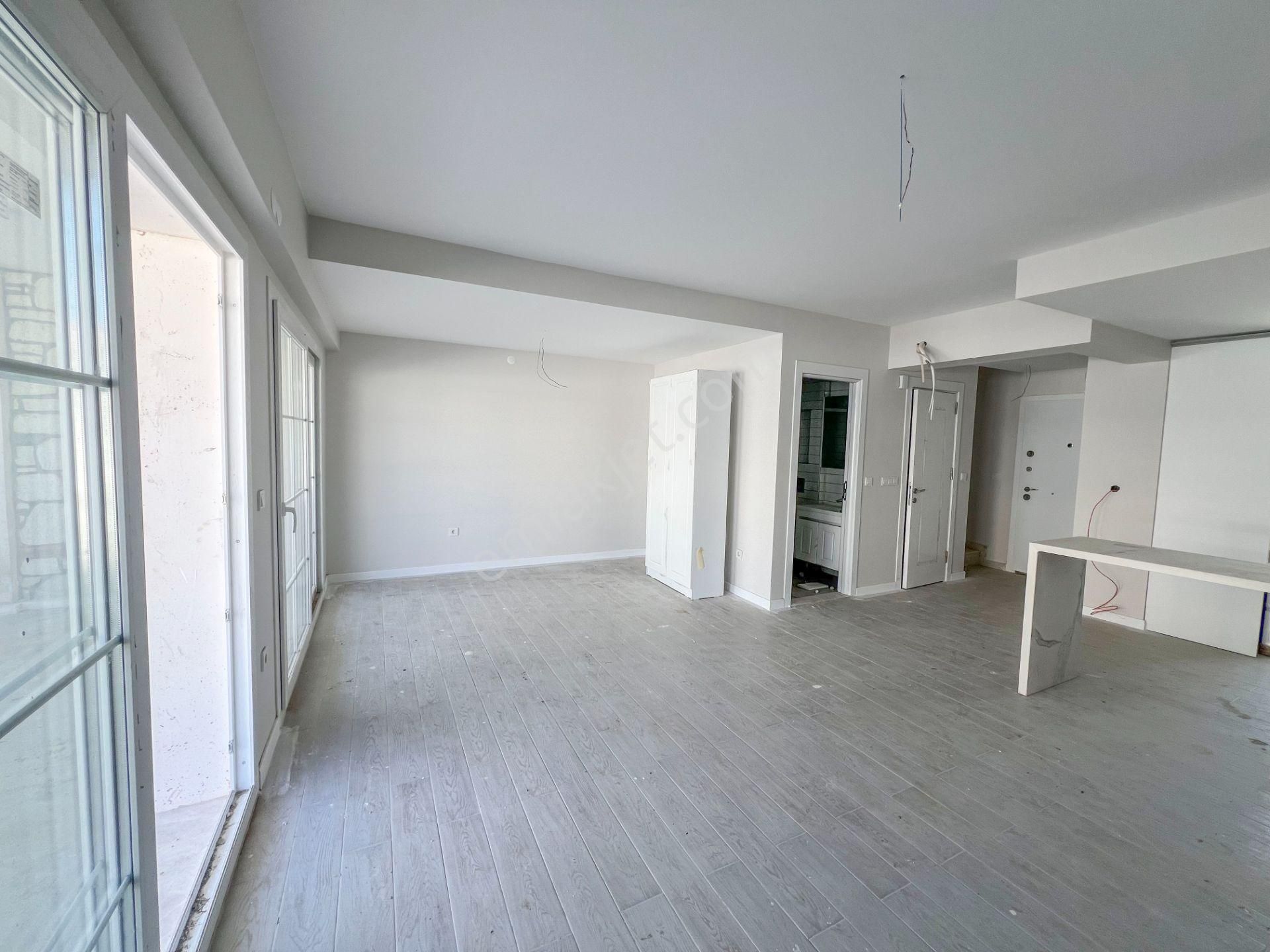 Mert Uçar'dan Satılık Yeni Foça Port Villaların Da 3+1 Dubleks - Görsel 8